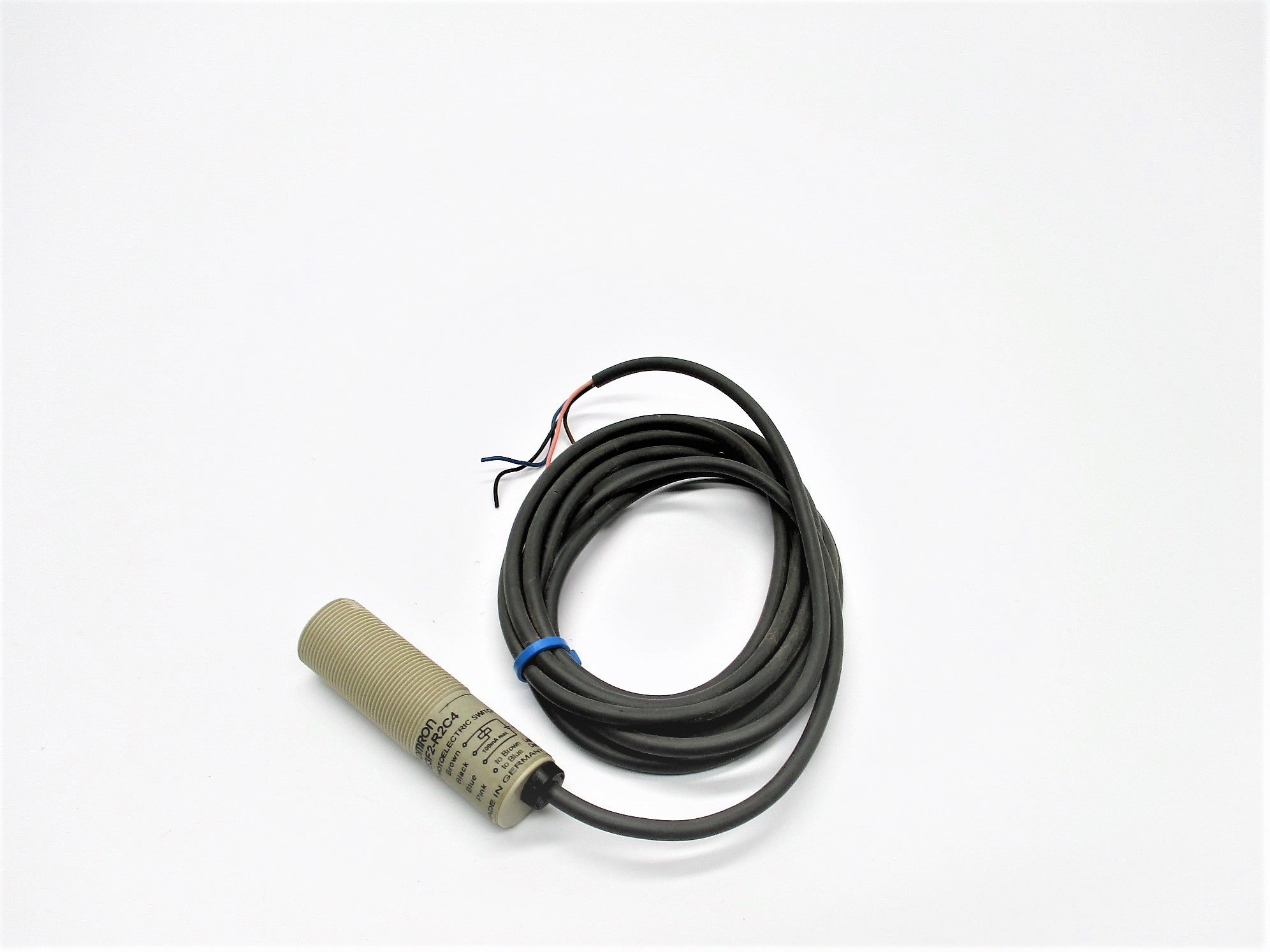 OMRON E3F2-R2C4 UNMP
