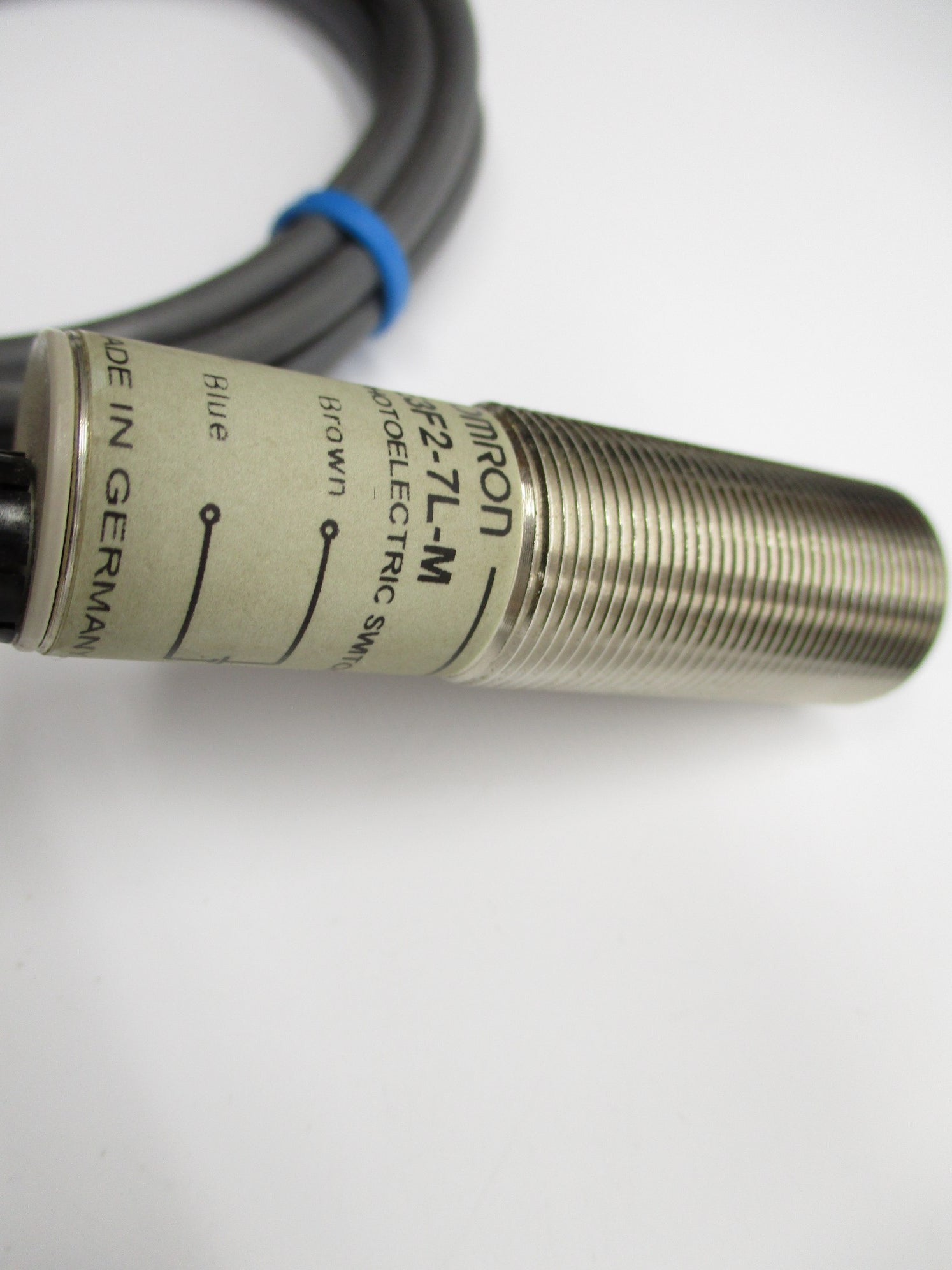 OMRON E3F2-7L-M UNMP