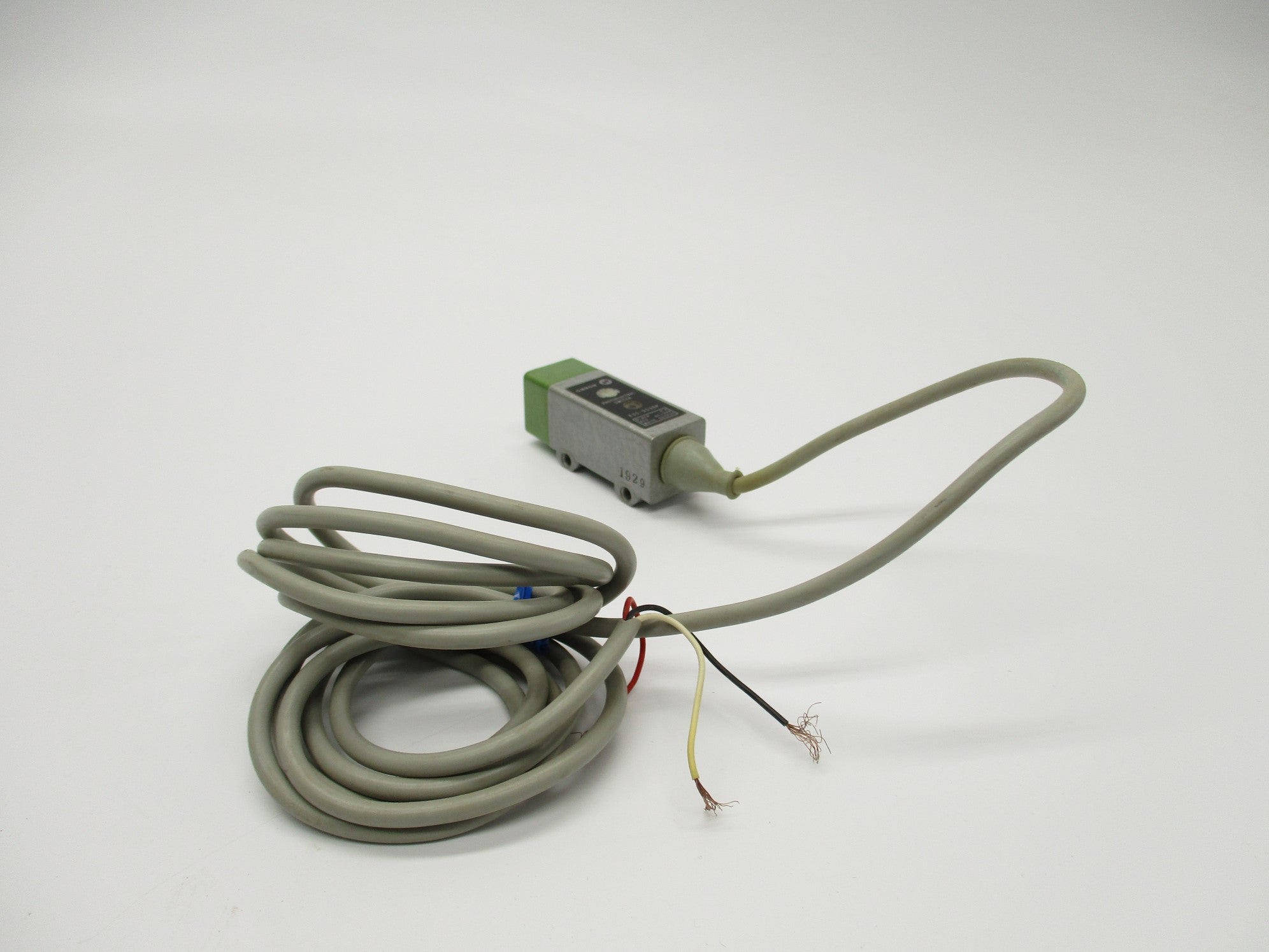 OMRON E3S-DS20P NSNP