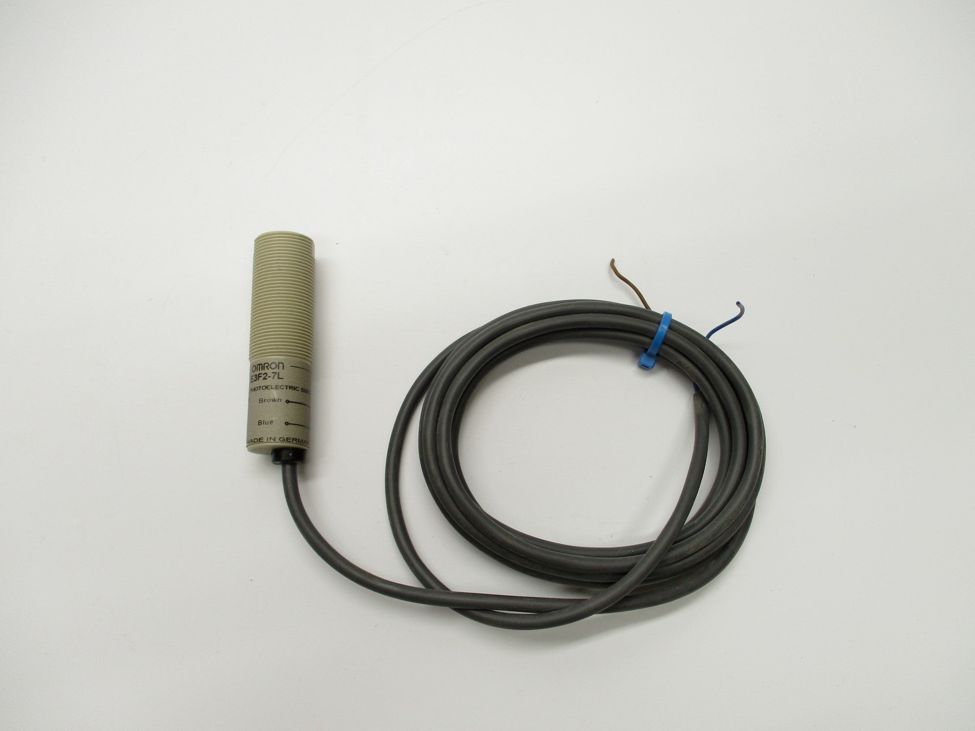 OMRON E3F2-7L UNMP