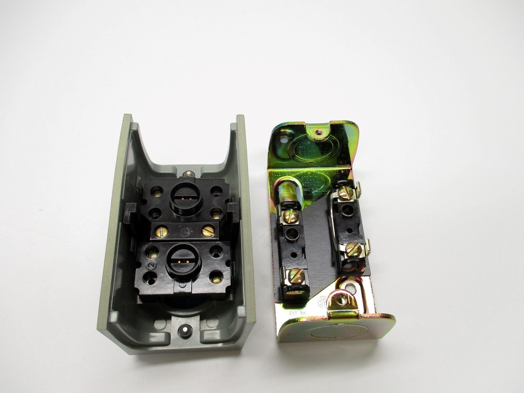 INDUSTRIAL SPARE PART 800S-2SX SER. M (AS PICTURED)  NSMP