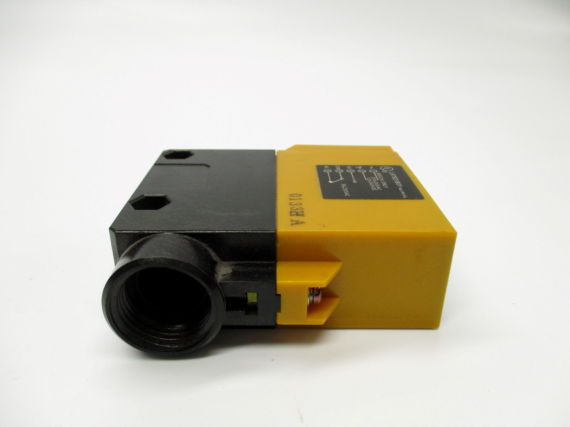 OMRON E3A2-R3M4 NSNP