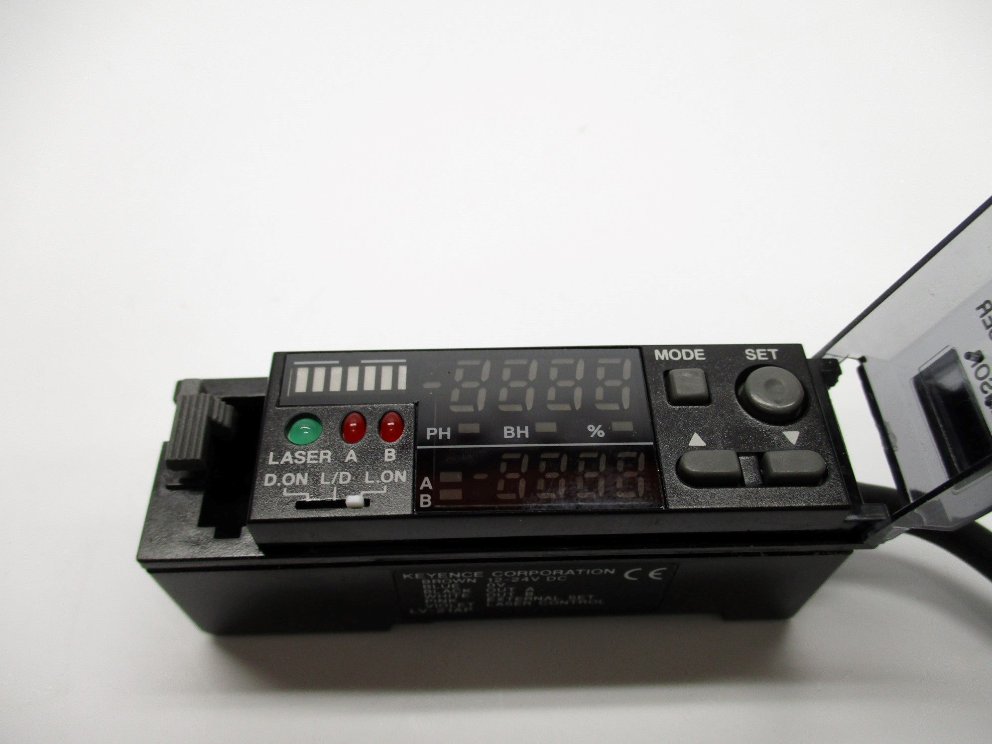 KEYENCE LV-21AP 12-24VDC NSNP