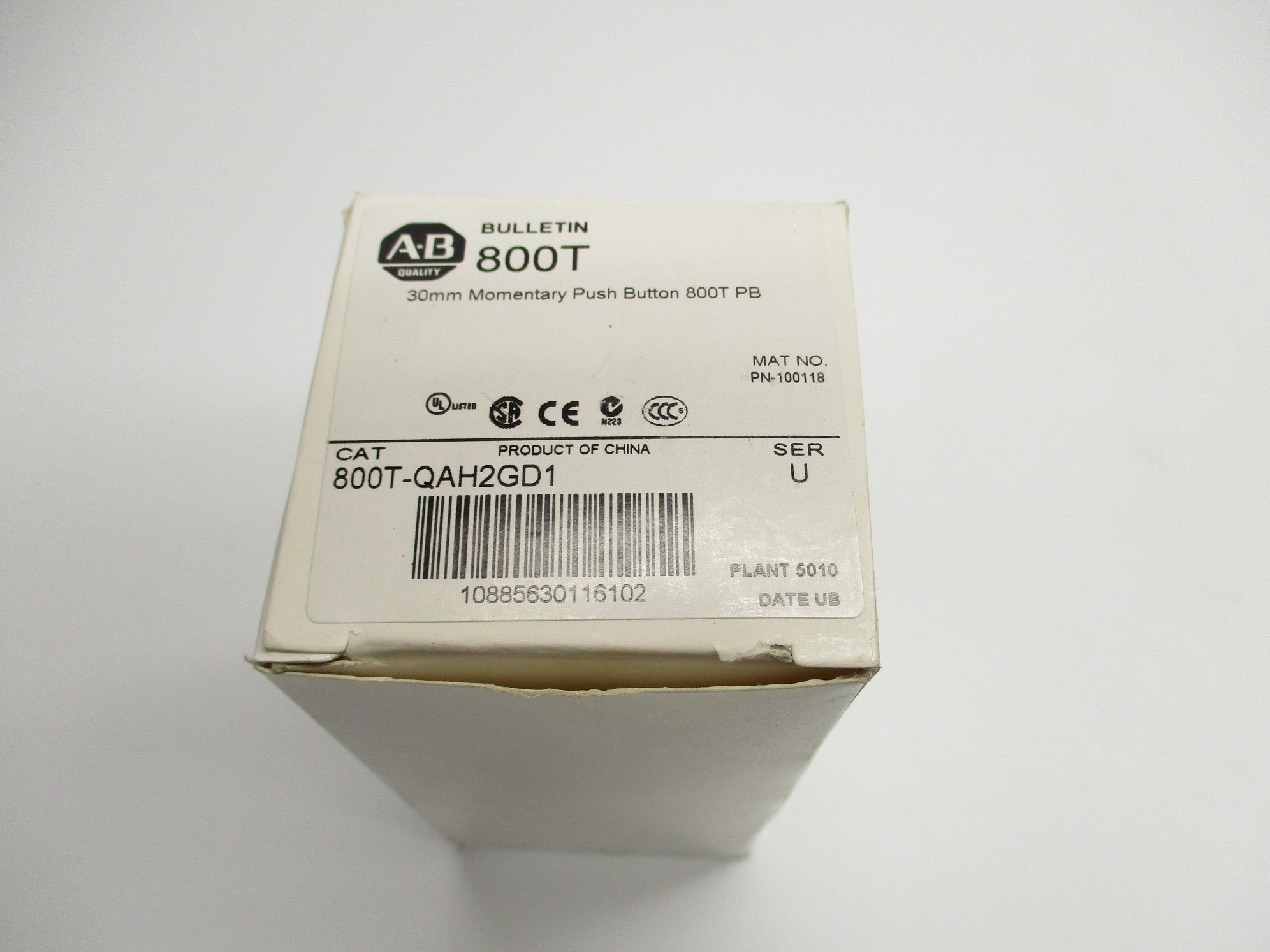 ALLEN BRADLEY 800T-QAH2GD1 SER. U NSMP
