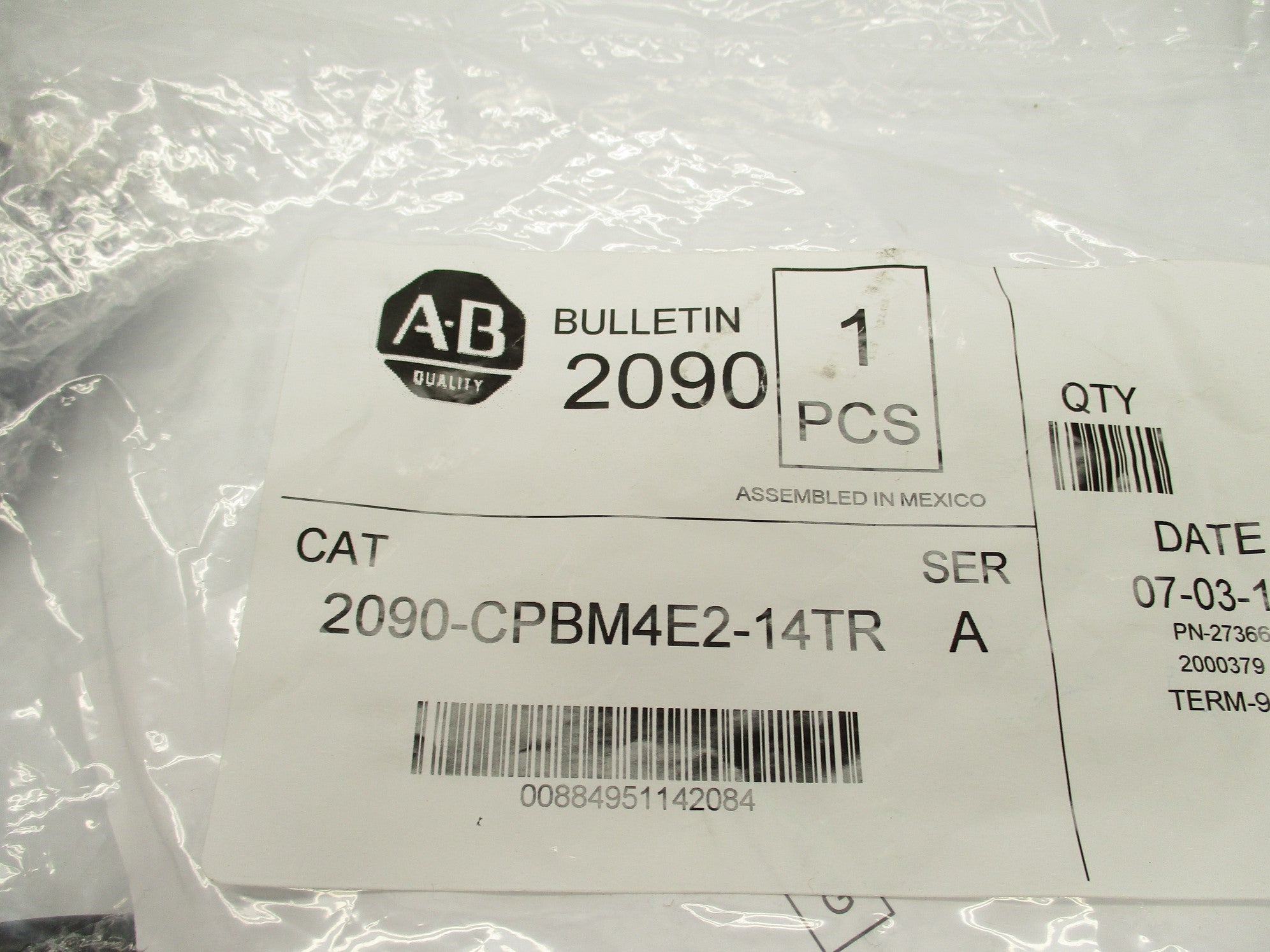 ALLEN BRADLEY 2090-CPBM4E2-14TR SER. A NSMP