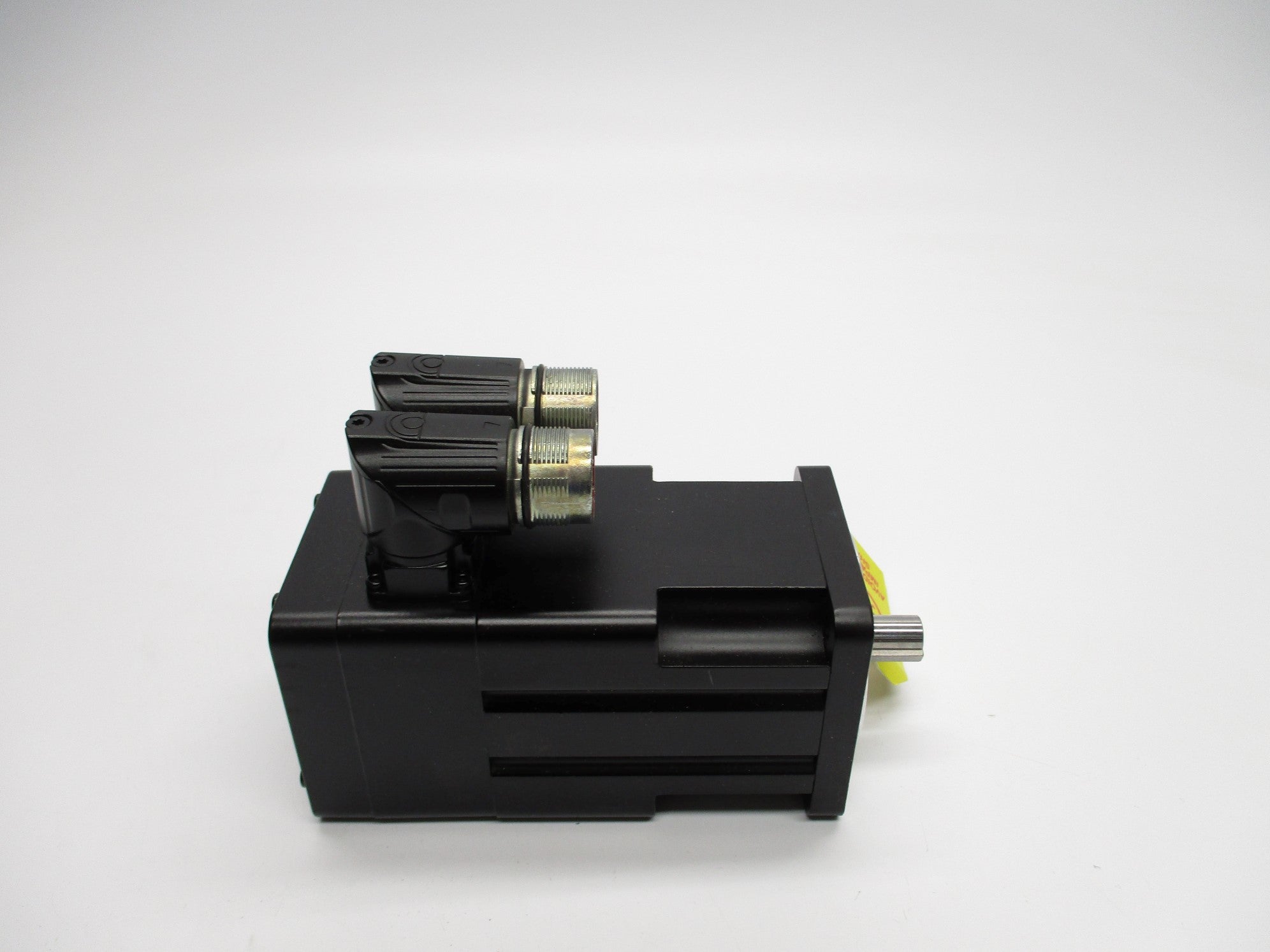 ALLEN BRADLEY MPL-A220T-VJ72AA SER. A (BR/WH) NSMP