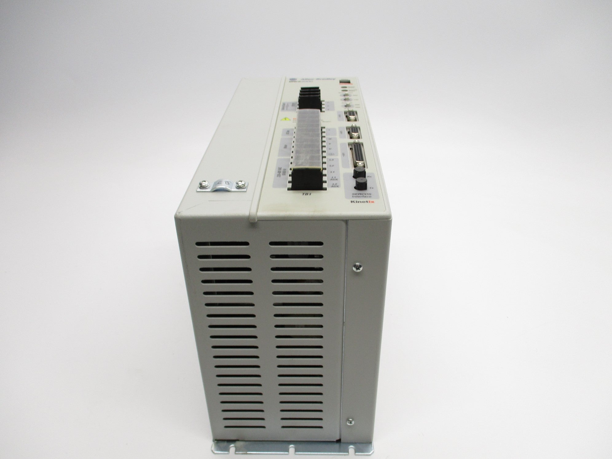 ALLEN BRADLEY 2098-DSD-HV050-SE SER. B F/W V1.52 NSNP
