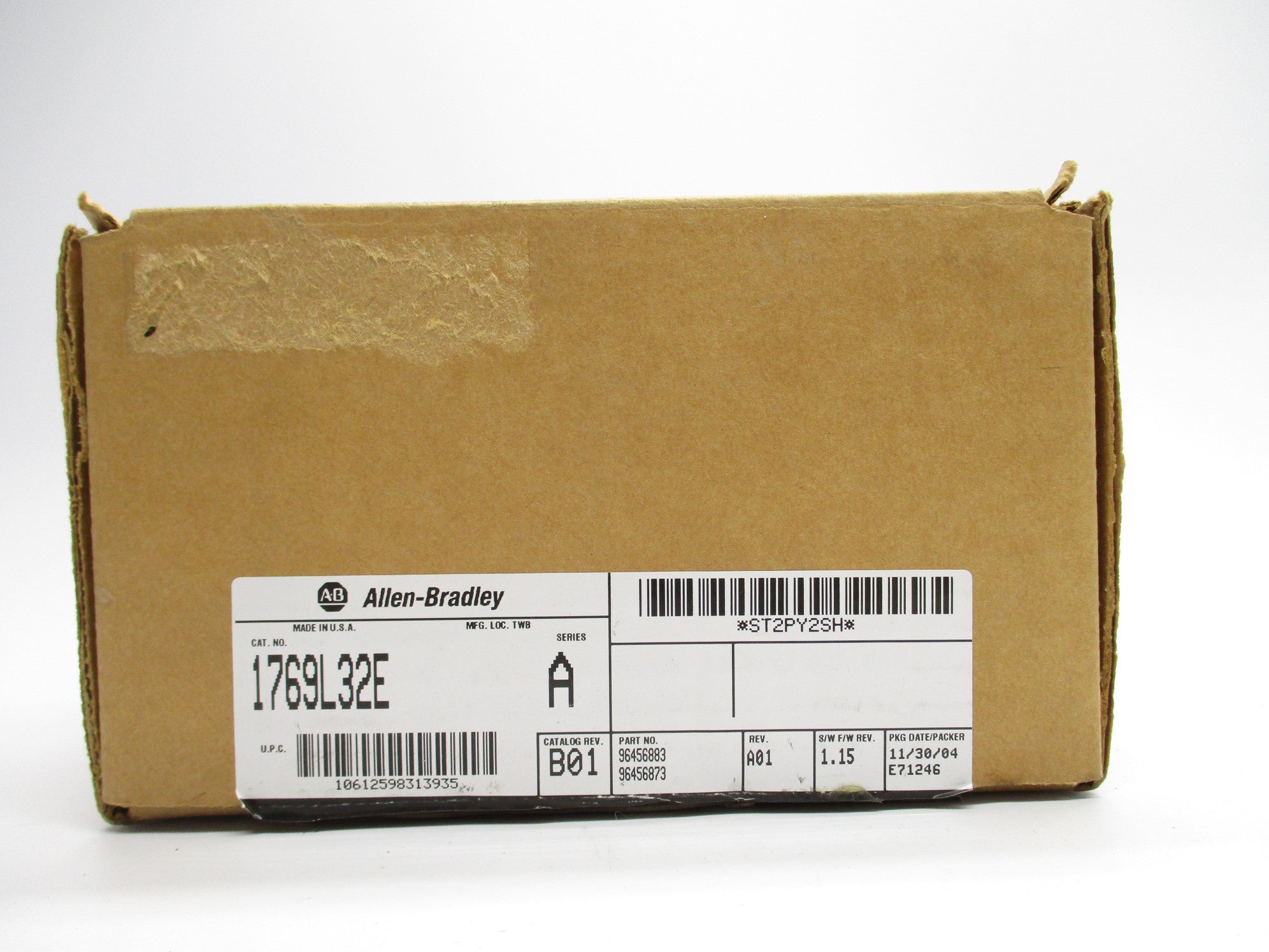 ALLEN BRADLEY 1769-L32E SER. A F/W 1.15 (BR/WH) NSMP