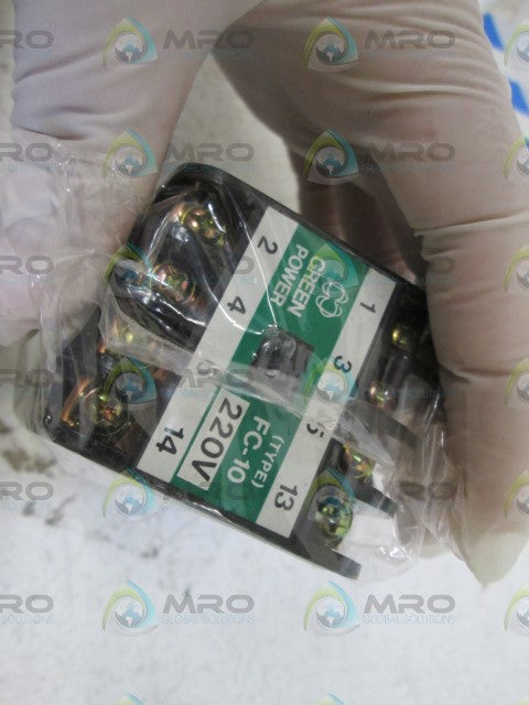 MATSUSHITA MAGNETIC CONTACTOR 220V FC-10 *NEW IN BOX*