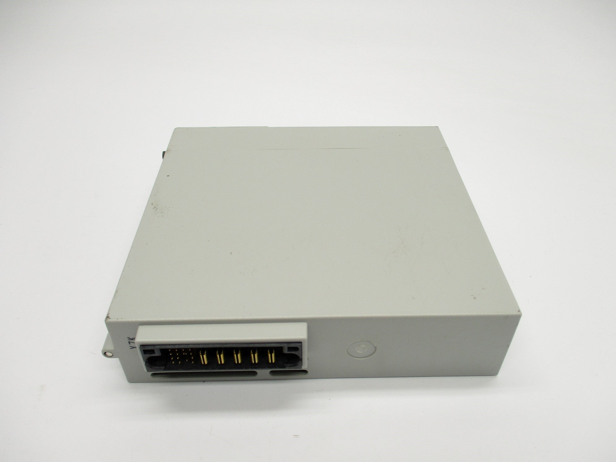 ALLEN BRADLEY 2093-AMP5 SER. A F/W 01.99.02 NSNP