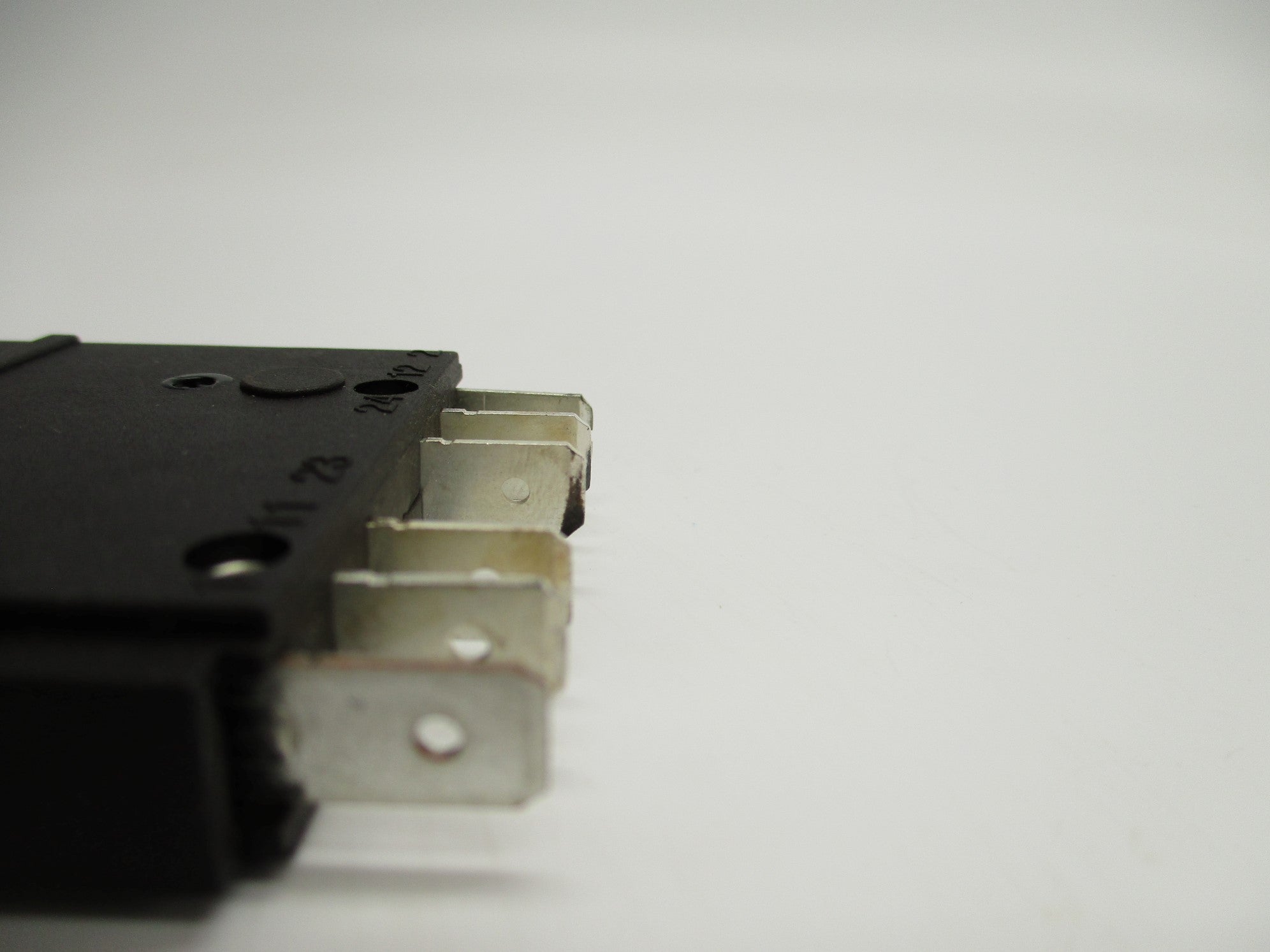 PHOENIX CONTACT TMCP-1-F1-300 -3.0A 3A 65VDC NSNP