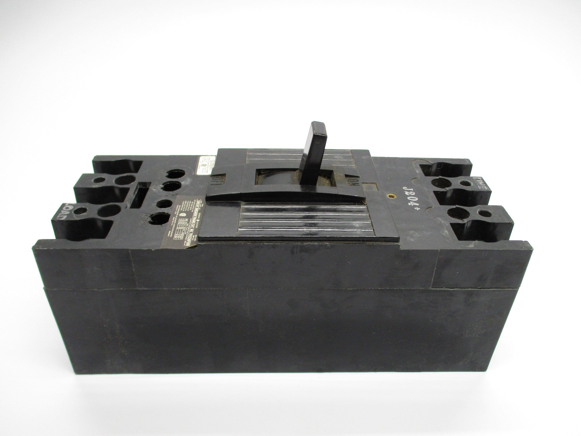 GENERAL ELECTRIC TFK236F000 225A 600V UNMP