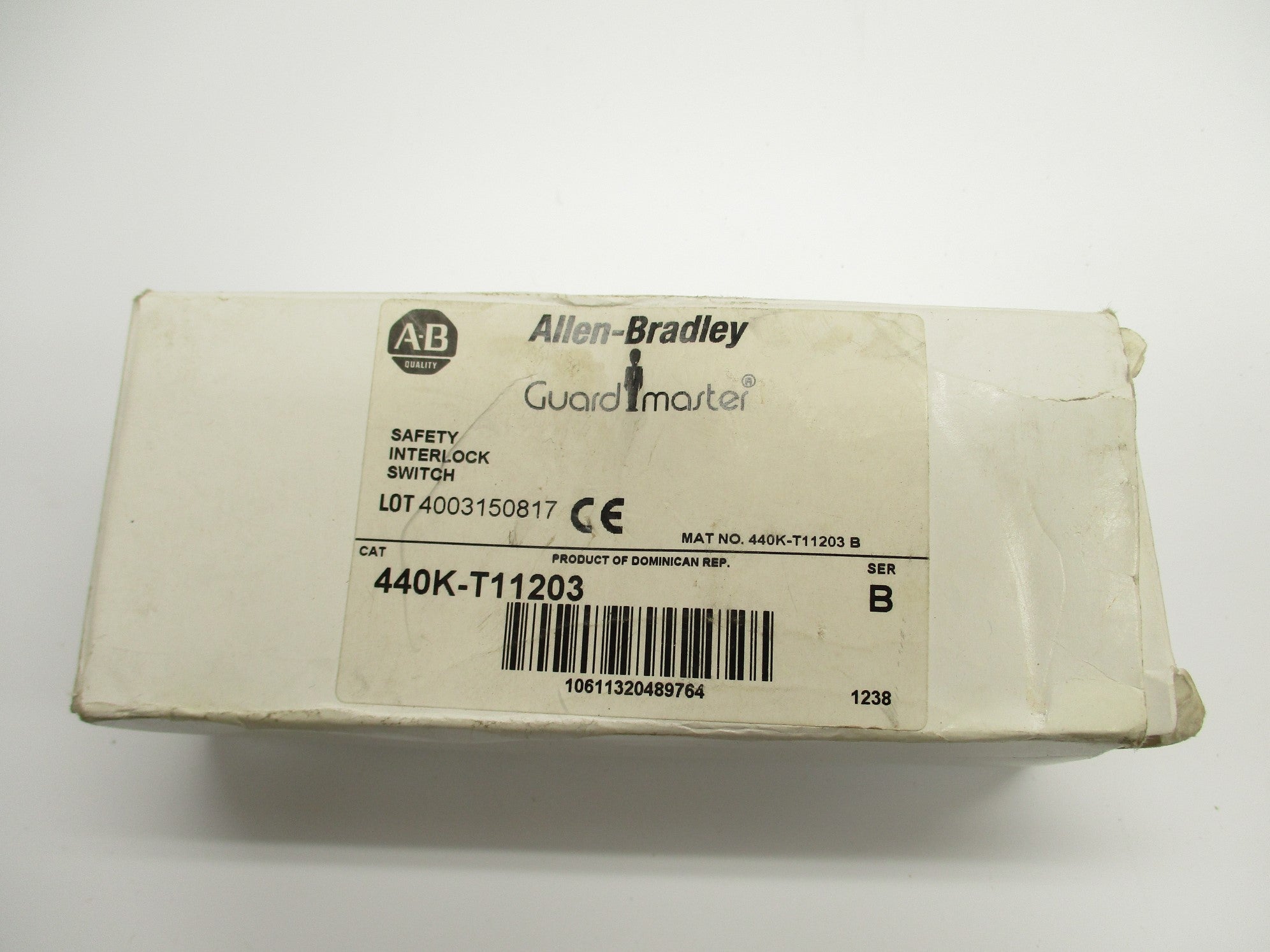 ALLEN BRADLEY 440K-T11203 SER. B (WH) NSMP