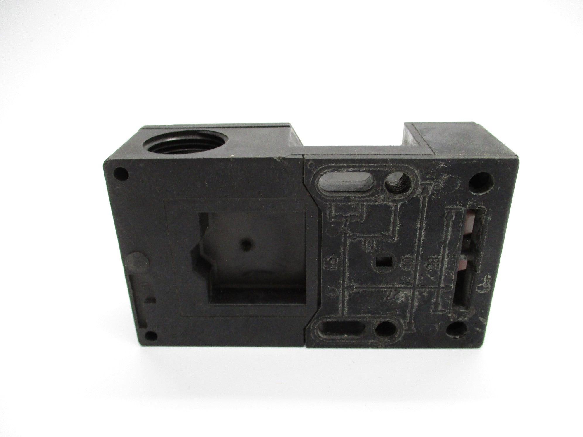 SCHMERSAL AZ16ZVR-1876 600VAC UNMP