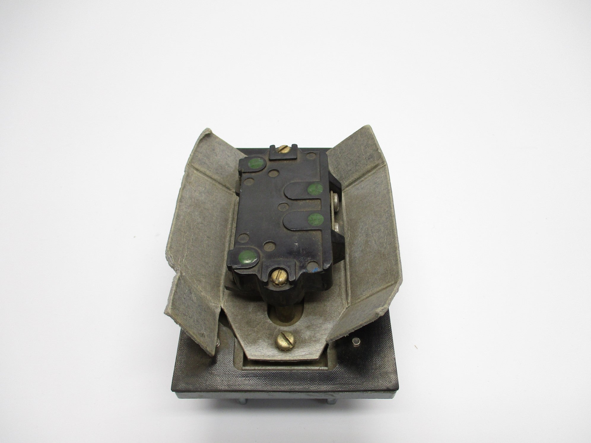 ALLEN BRADLEY 800S-2SA4 SER. M (AS PICTURED) NSNP
