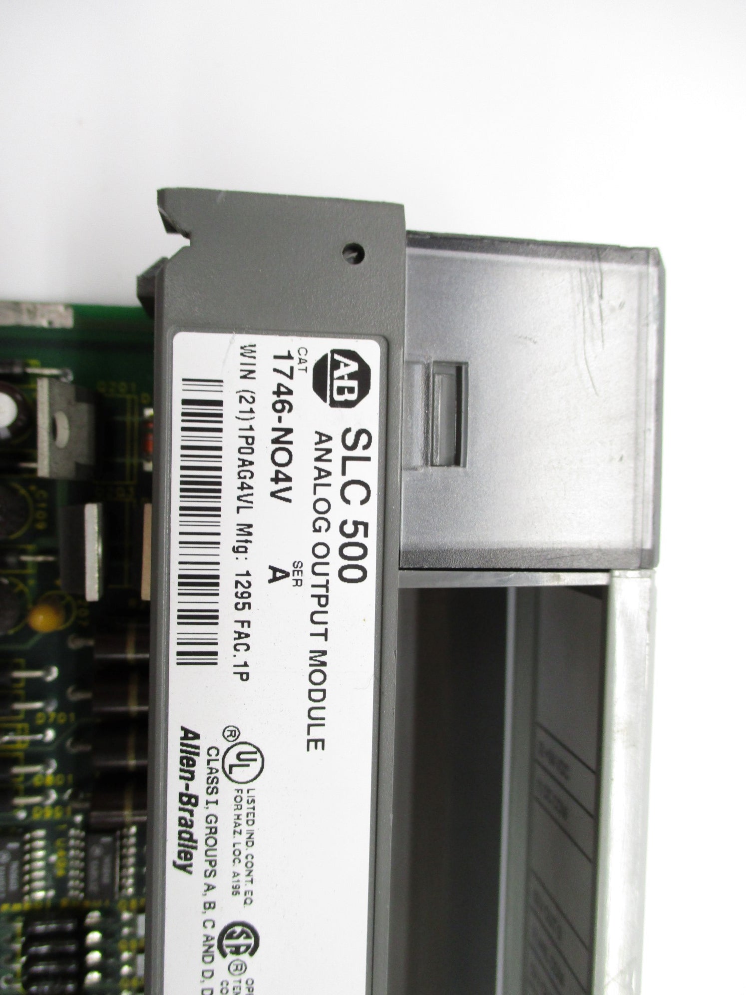 ALLEN BRADLEY 1746-NO4V SER. A (NO TERMINAL) UNMP
