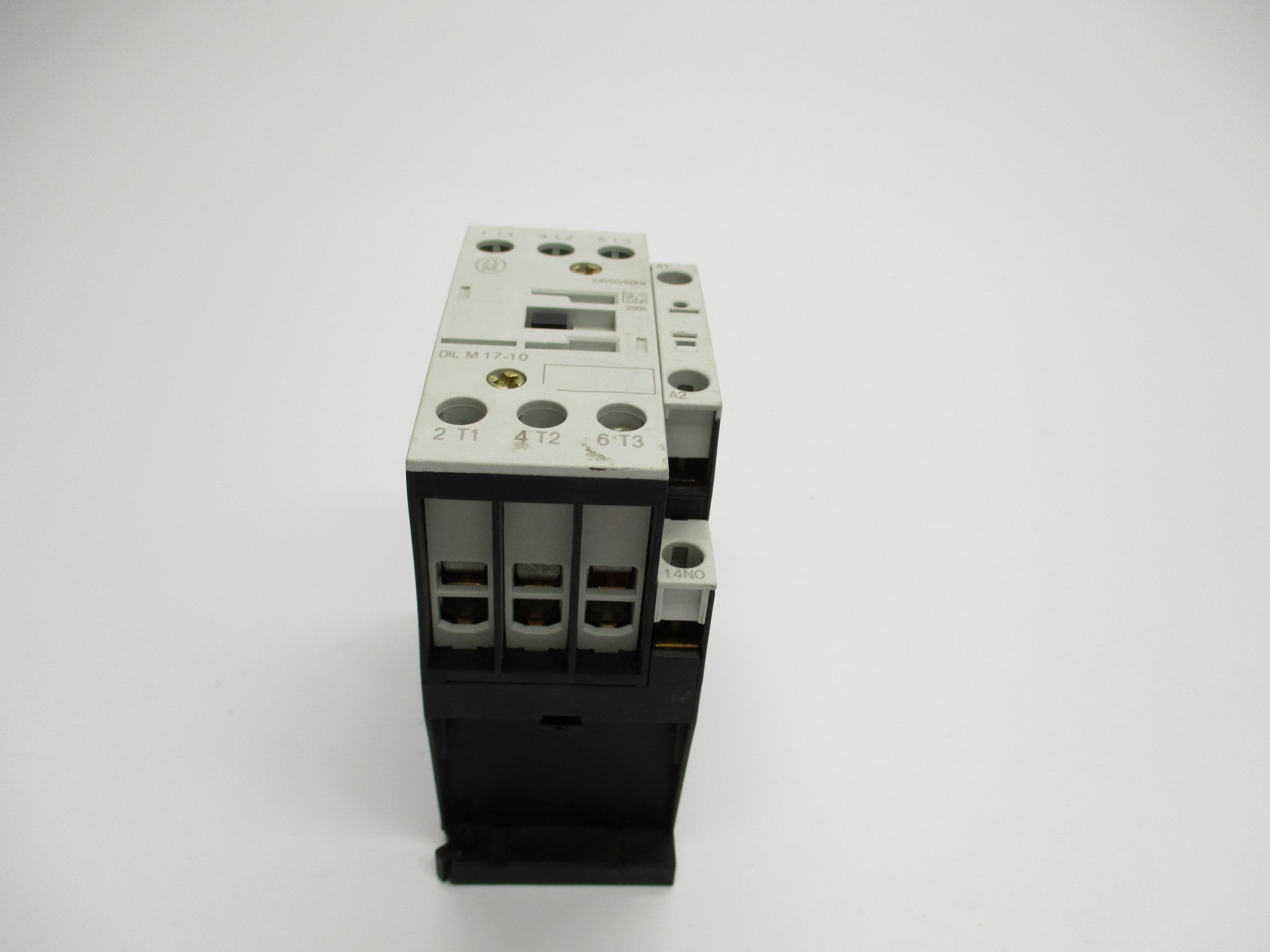 KLOCKNER MOELLER DILM17-10 24V (AS PICTURED) NSNP