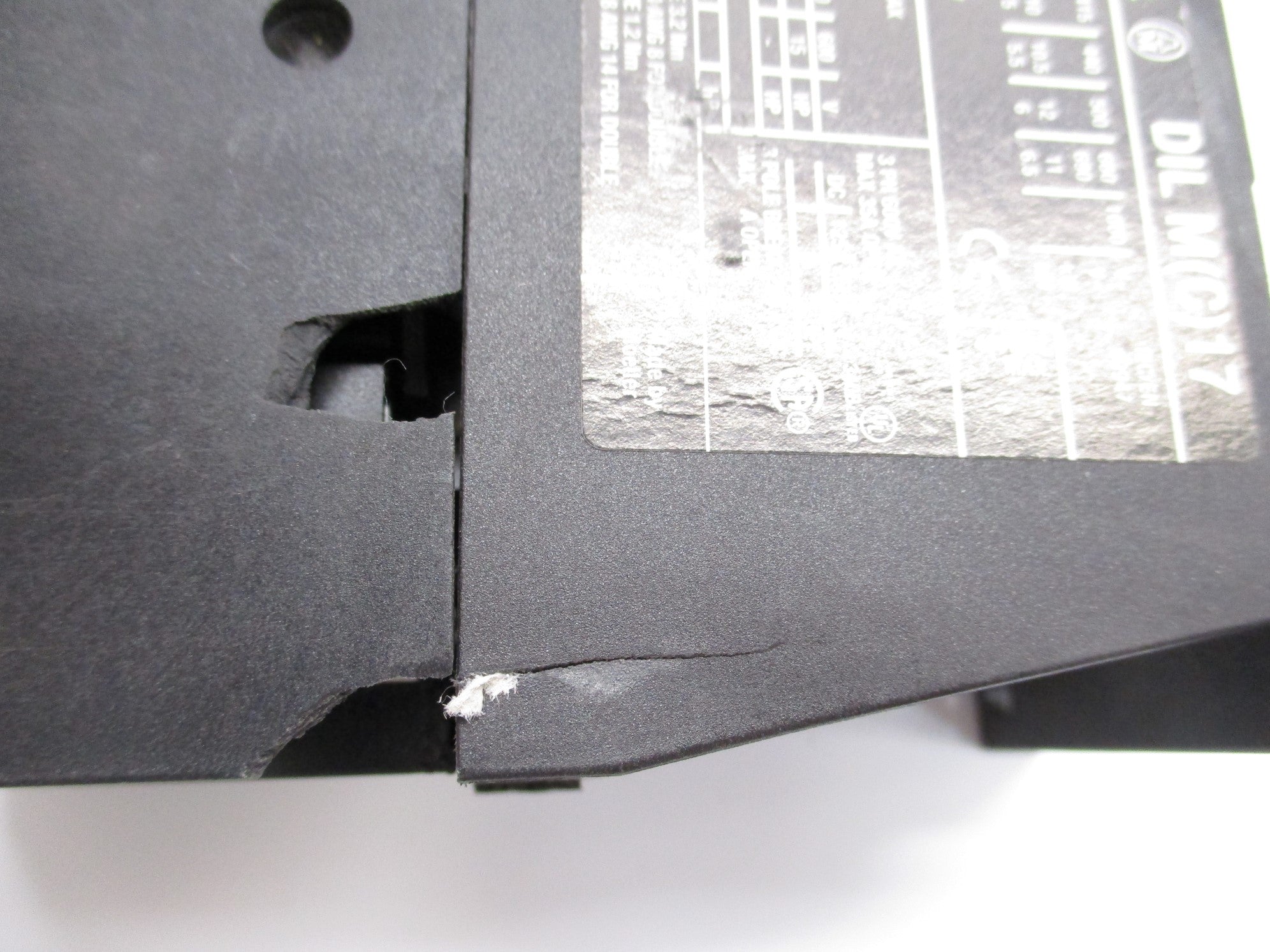 KLOCKNER MOELLER DILM17-10 24V (AS PICTURED) NSNP