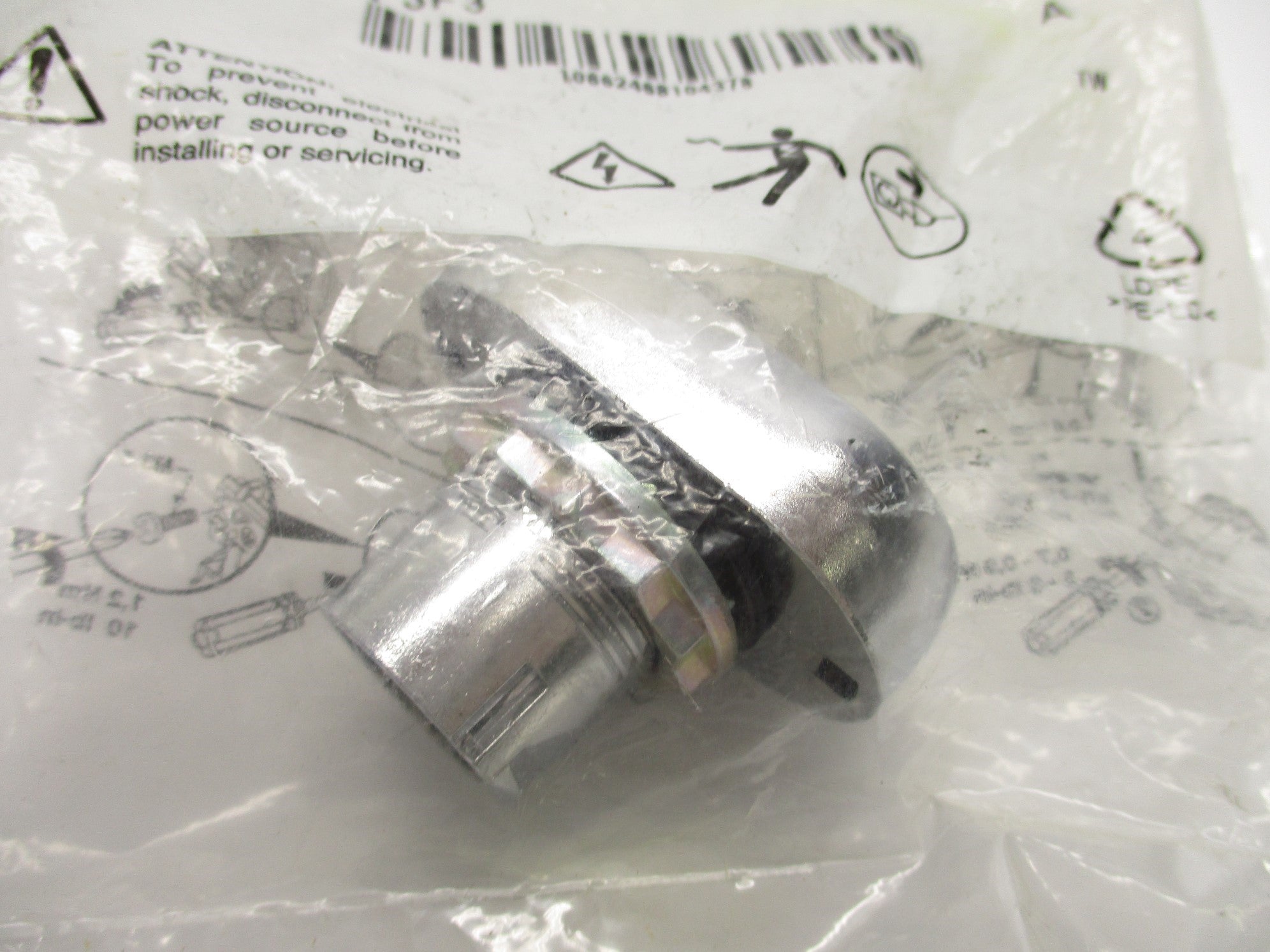 ALLEN BRADLEY 800FM-U2F3F3 SER. A (WH) NSMP