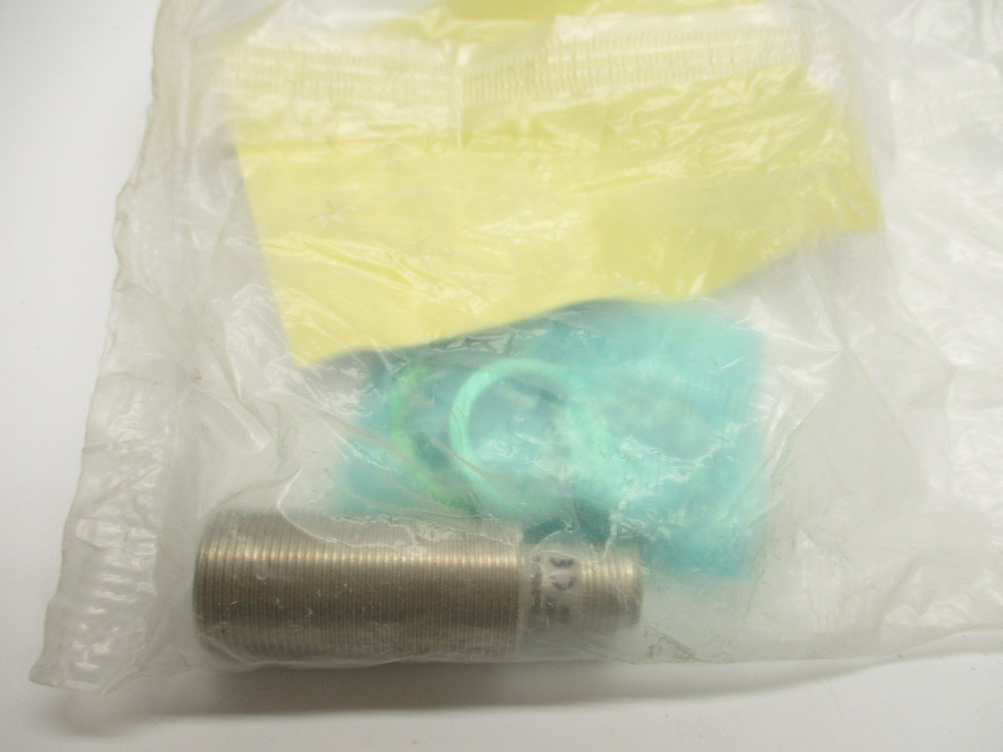 OMRON E2E-X5E1-M1 12-24VDC NSMP