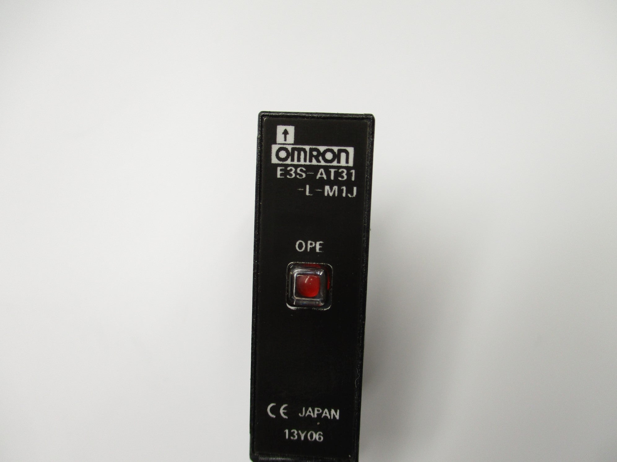 OMRON E3S-AT31-M1J NSMP
