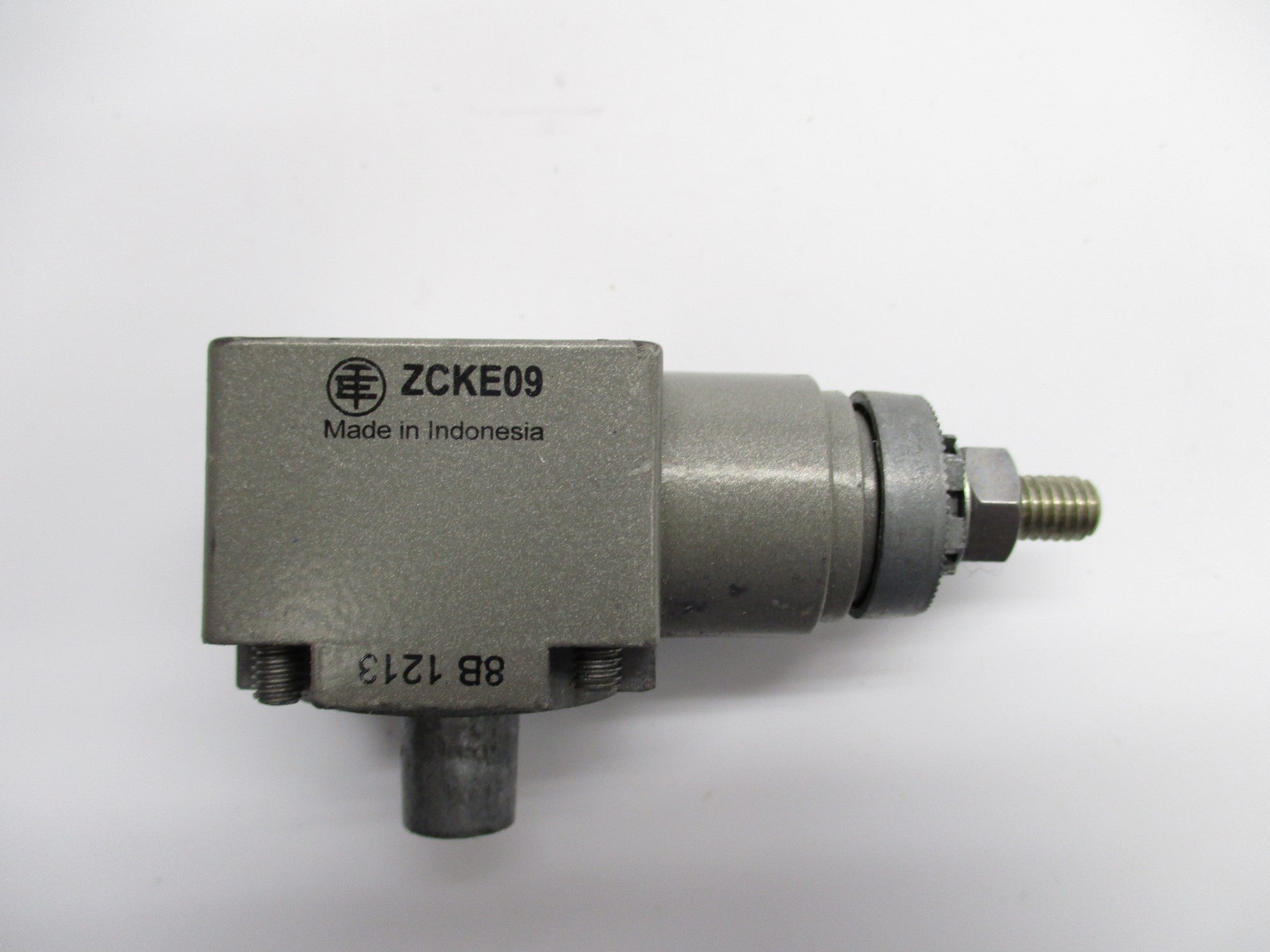 TELEMECANIQUE ZCKE09 NSNP