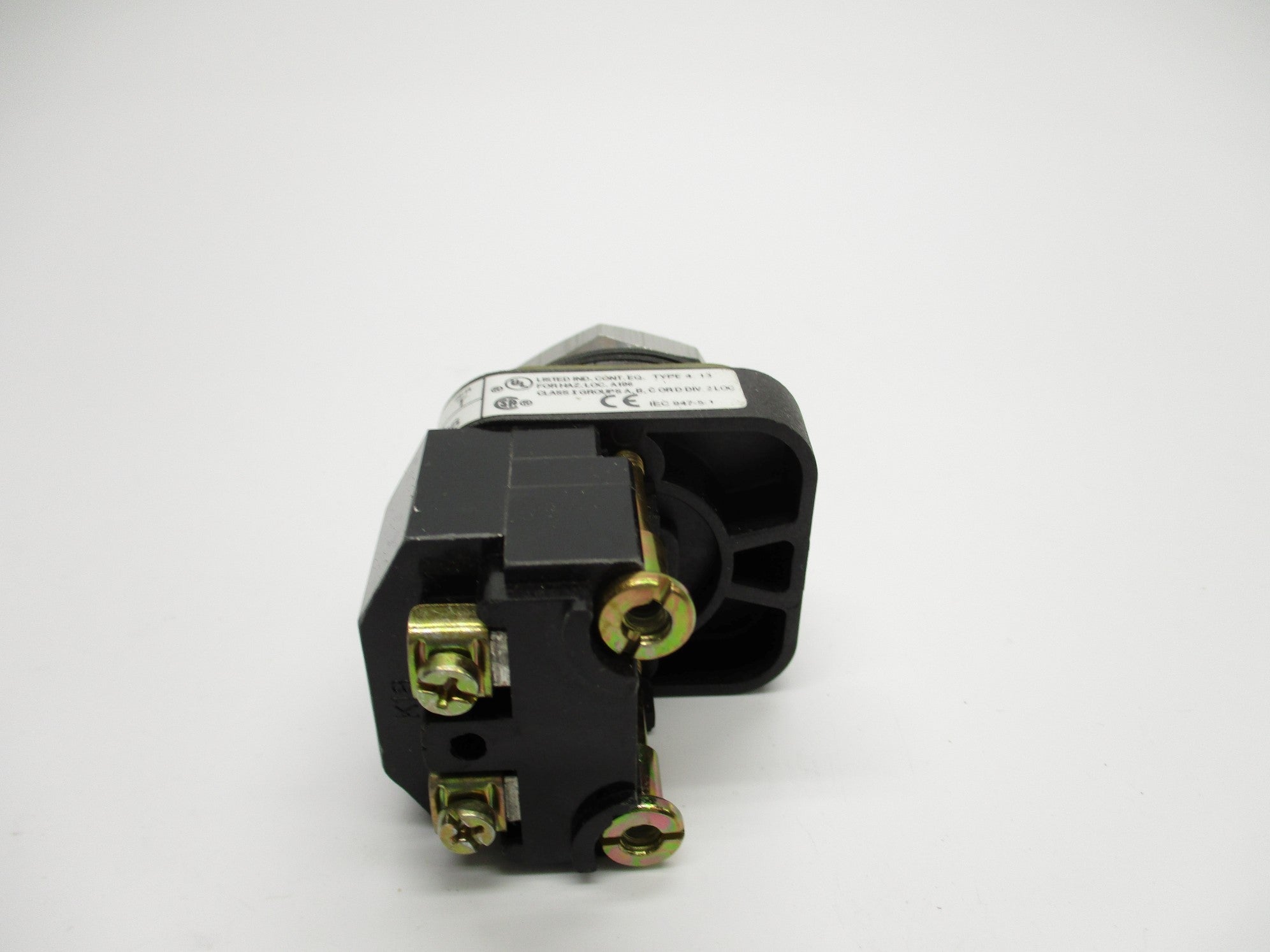 ALLEN BRADLEY 800T-P16 SER. T (AS PICTURED) NSNP