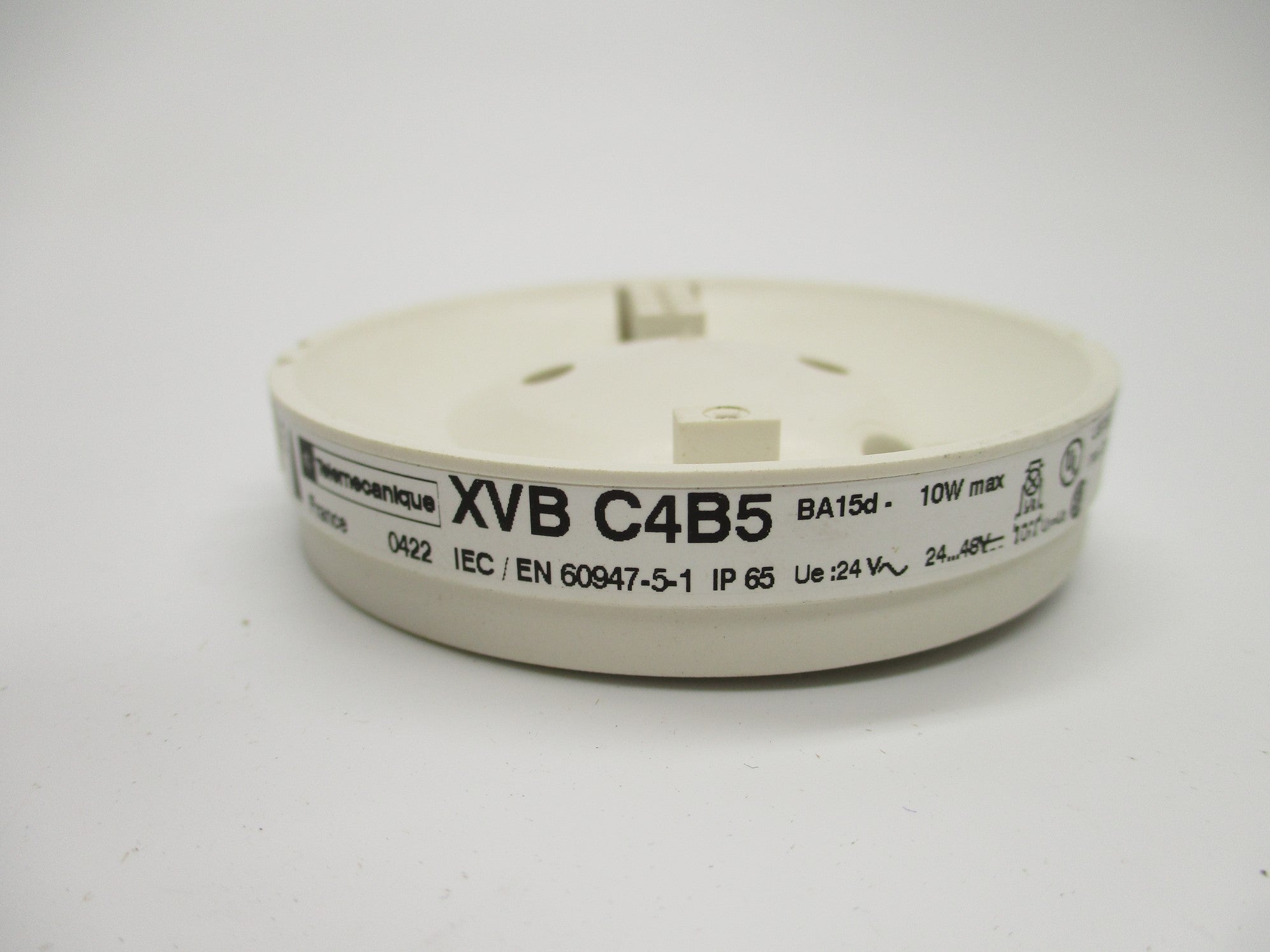 TELEMECANIQUE XVBC4B5 (AS PICTURED) NSMP