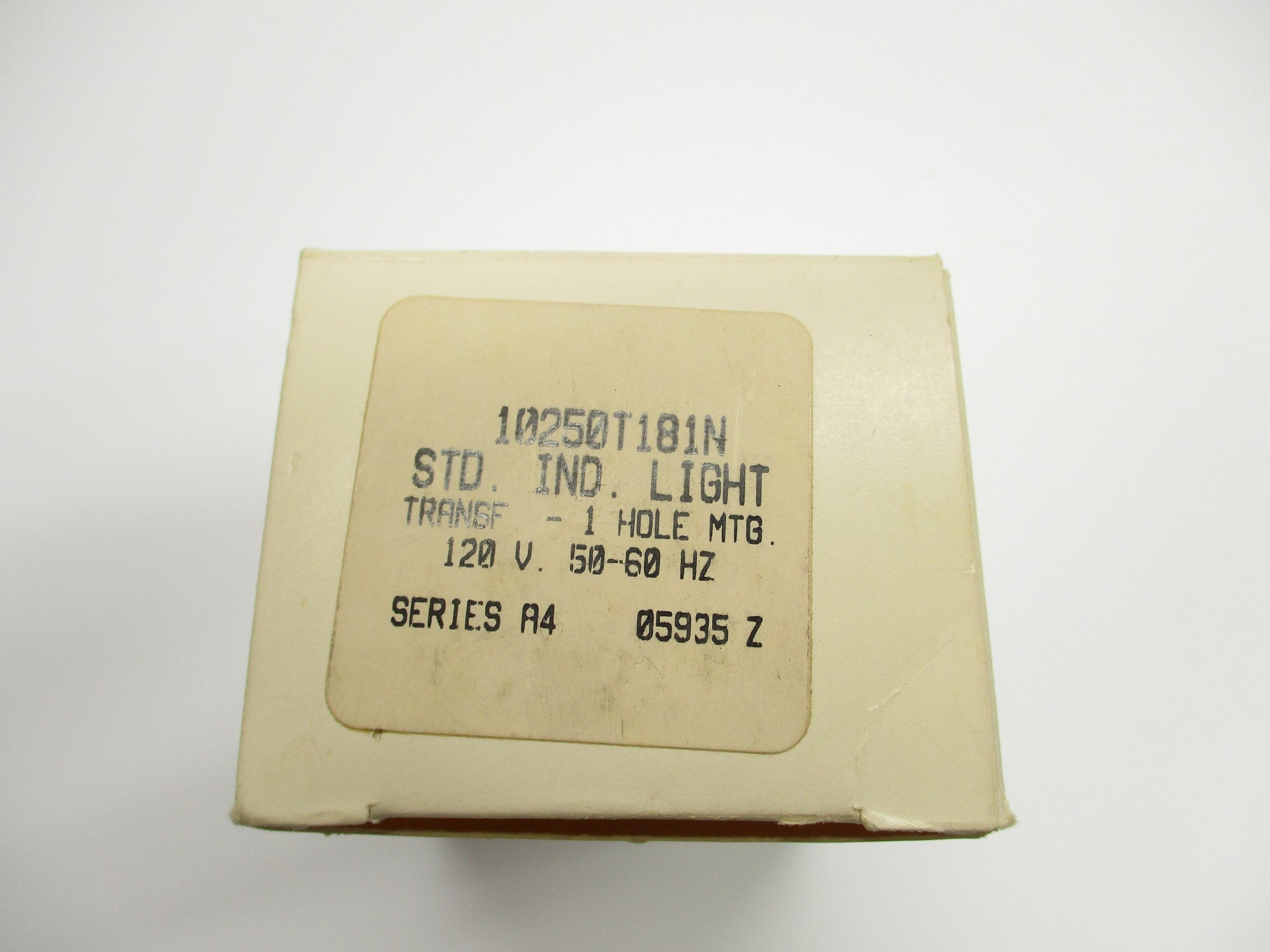 CUTLER HAMMER 10250T181N SER. A4 (NO BULB) NSMP