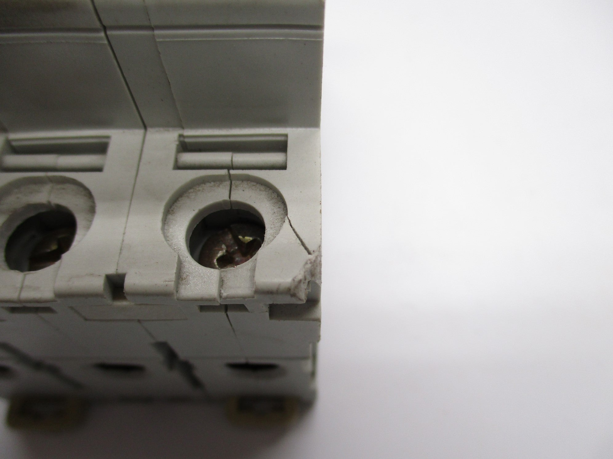 MERLIN GERIN 24150 25A 480VAC (AS PICTURED) NSNP