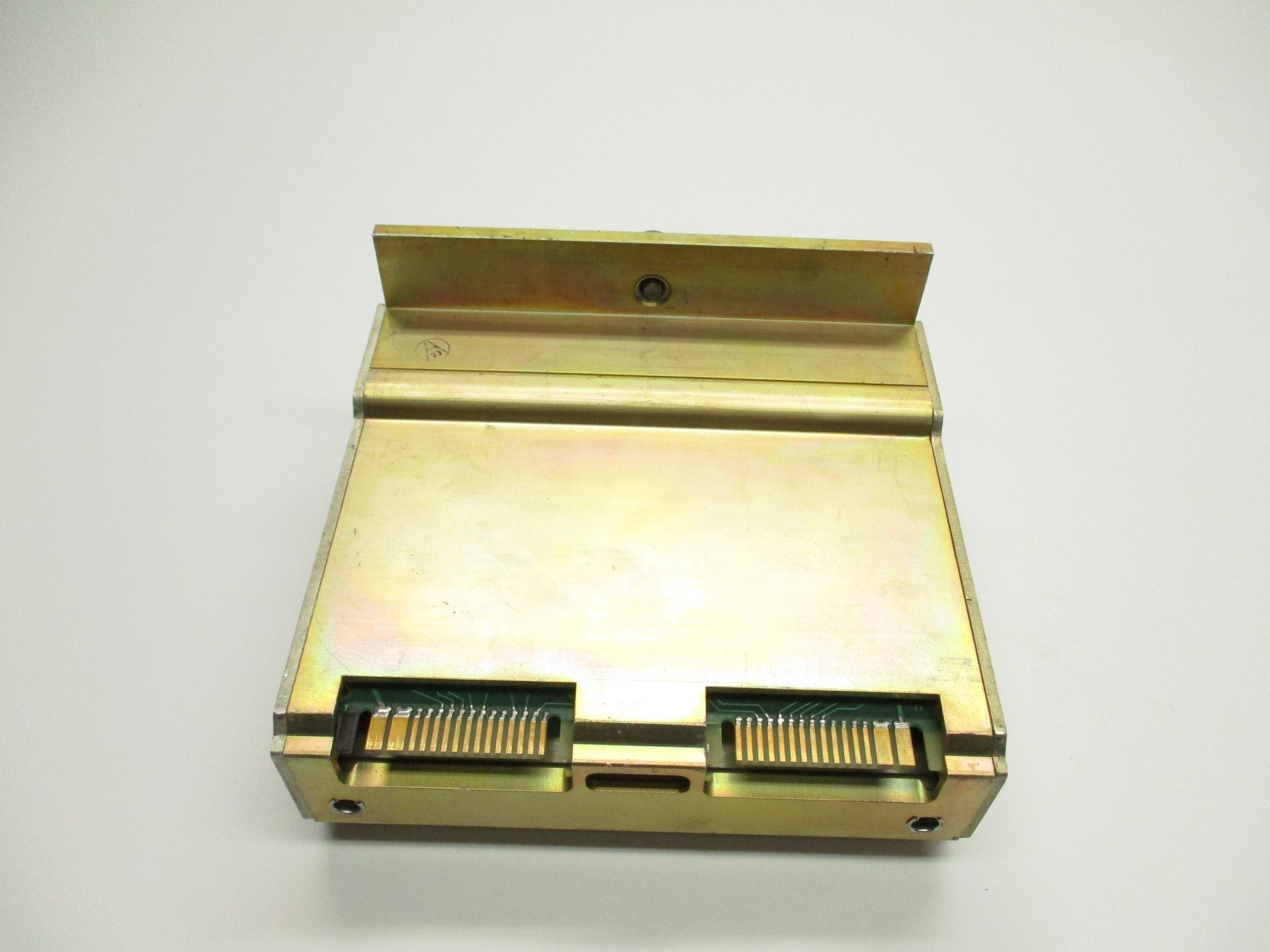 GOULD B570-001 UNMP