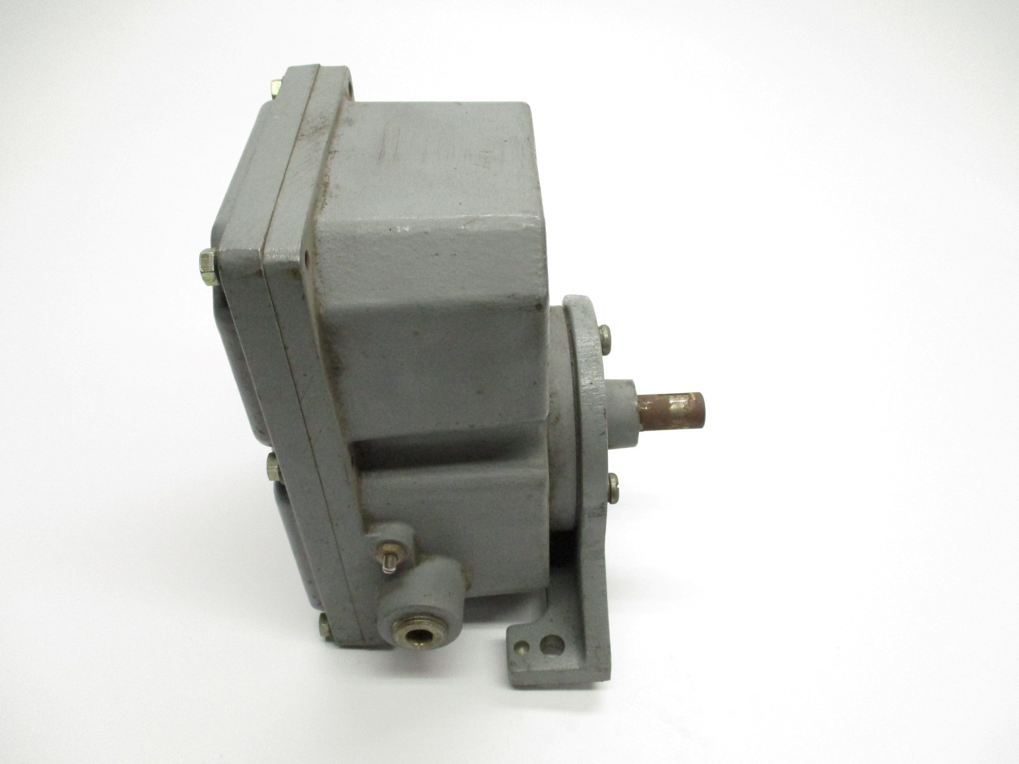 INDUSTRIAL SPARE PART 808-J17 SER. F (AS PICTURED) NSNP