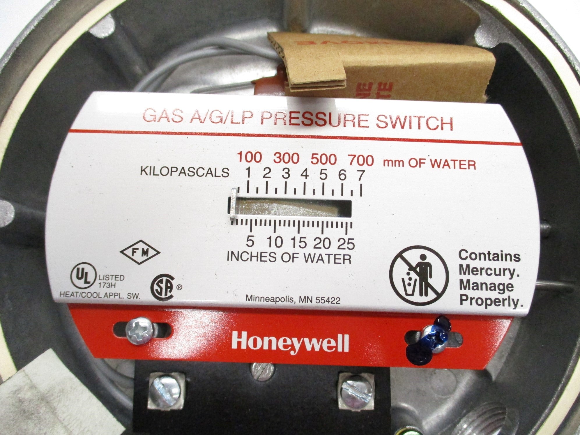 HONEYWELL C437E1004 (AS PICTURED) NSNP