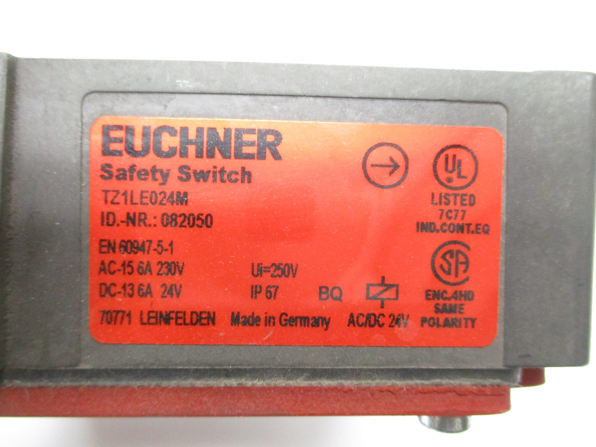EUCHNER TZ1LE024M NSNP