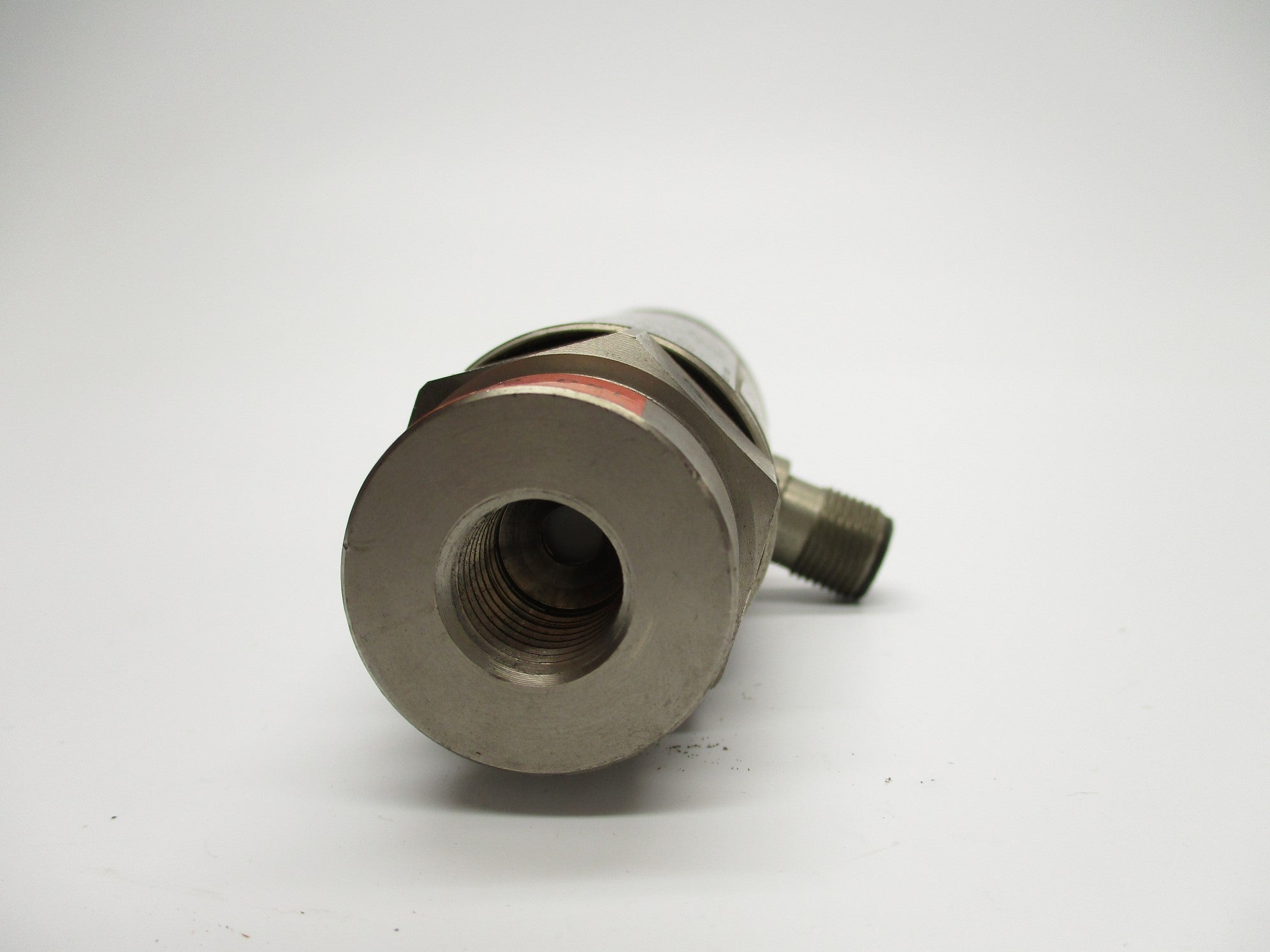 IFM EFECTOR PB5220 250-5000PSI 18-30VDC 1/4" UNMP