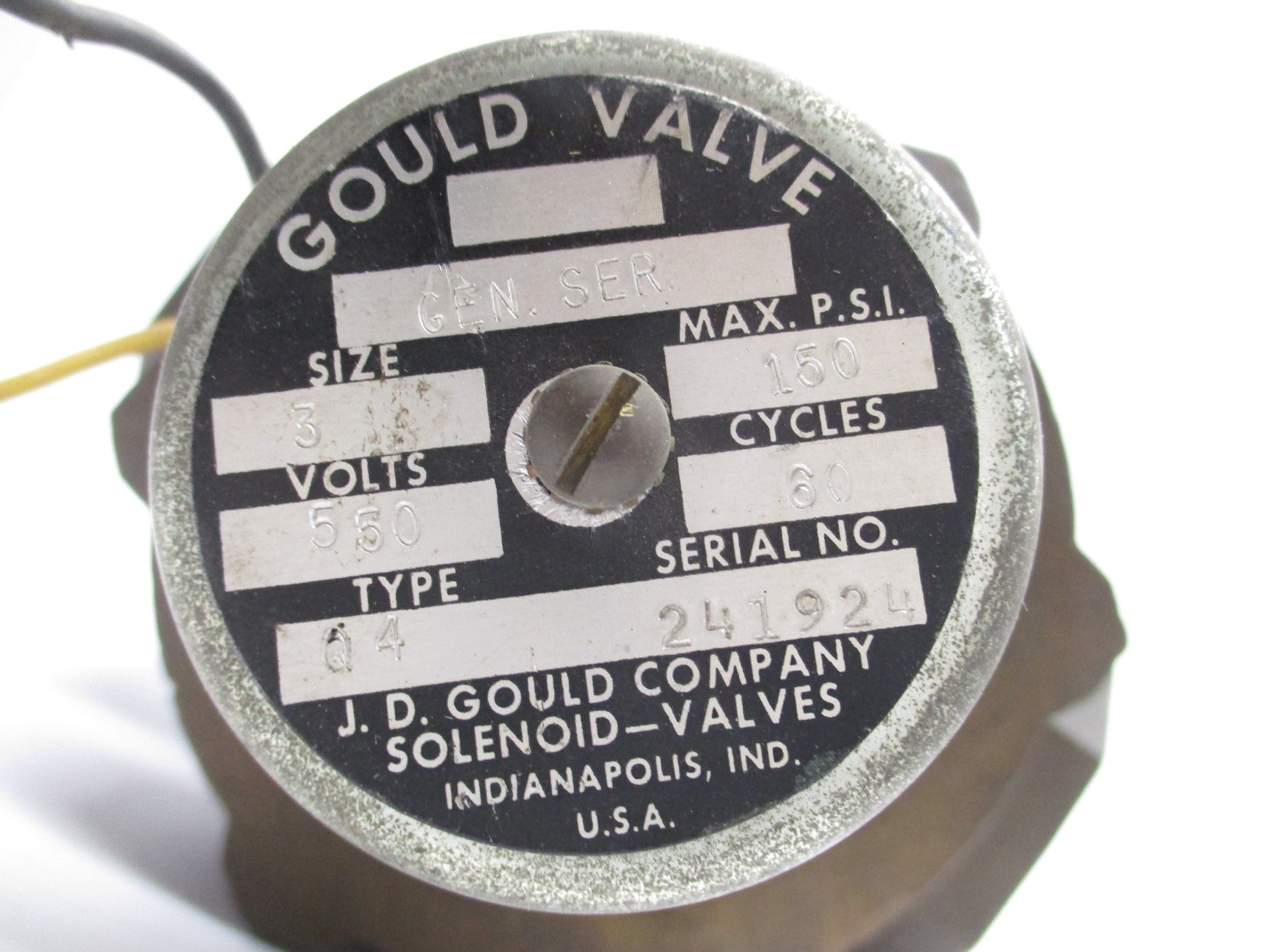 GOULD Q4 550V UNMP