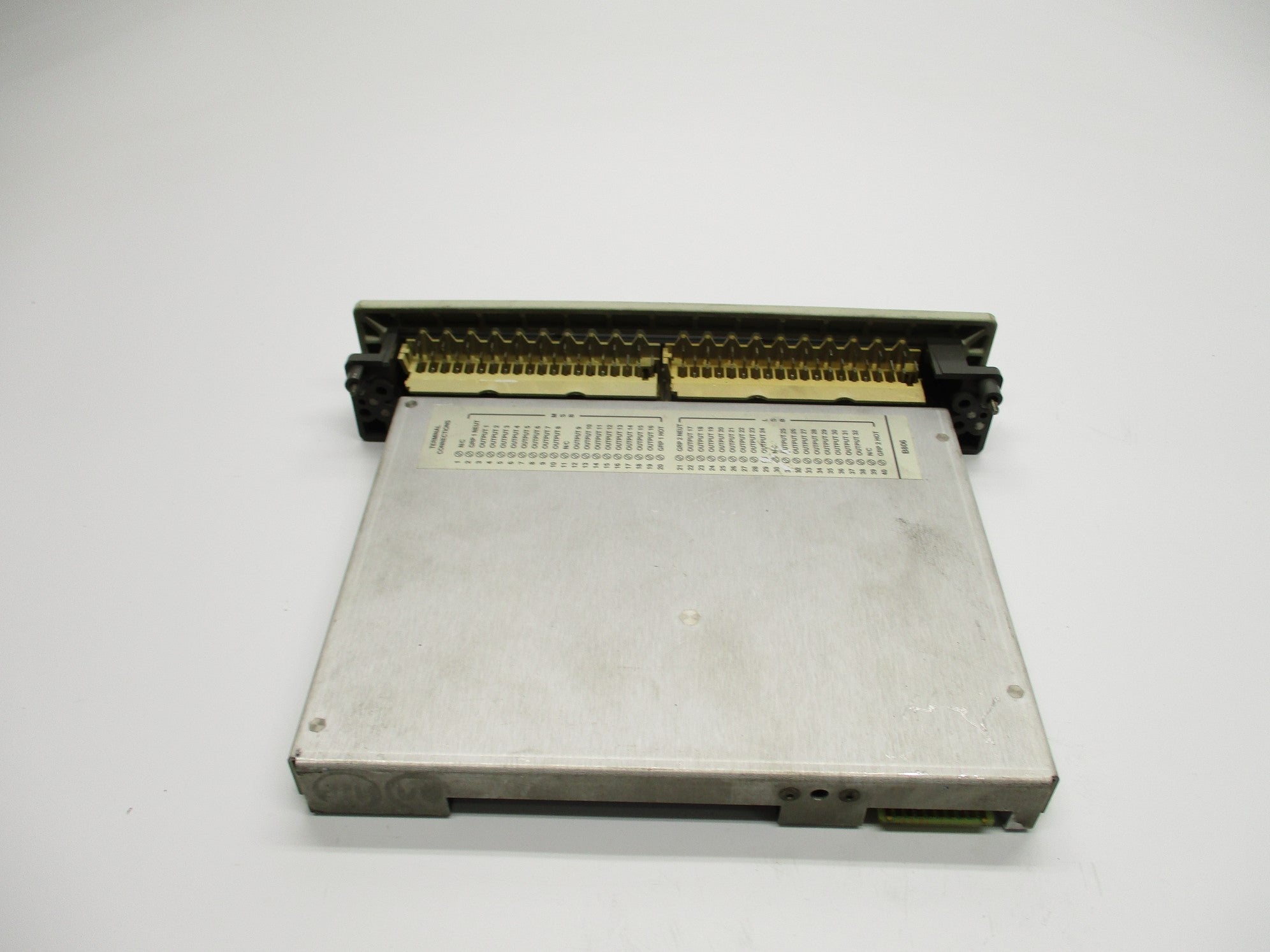MODICON AS-B806-032 UNMP