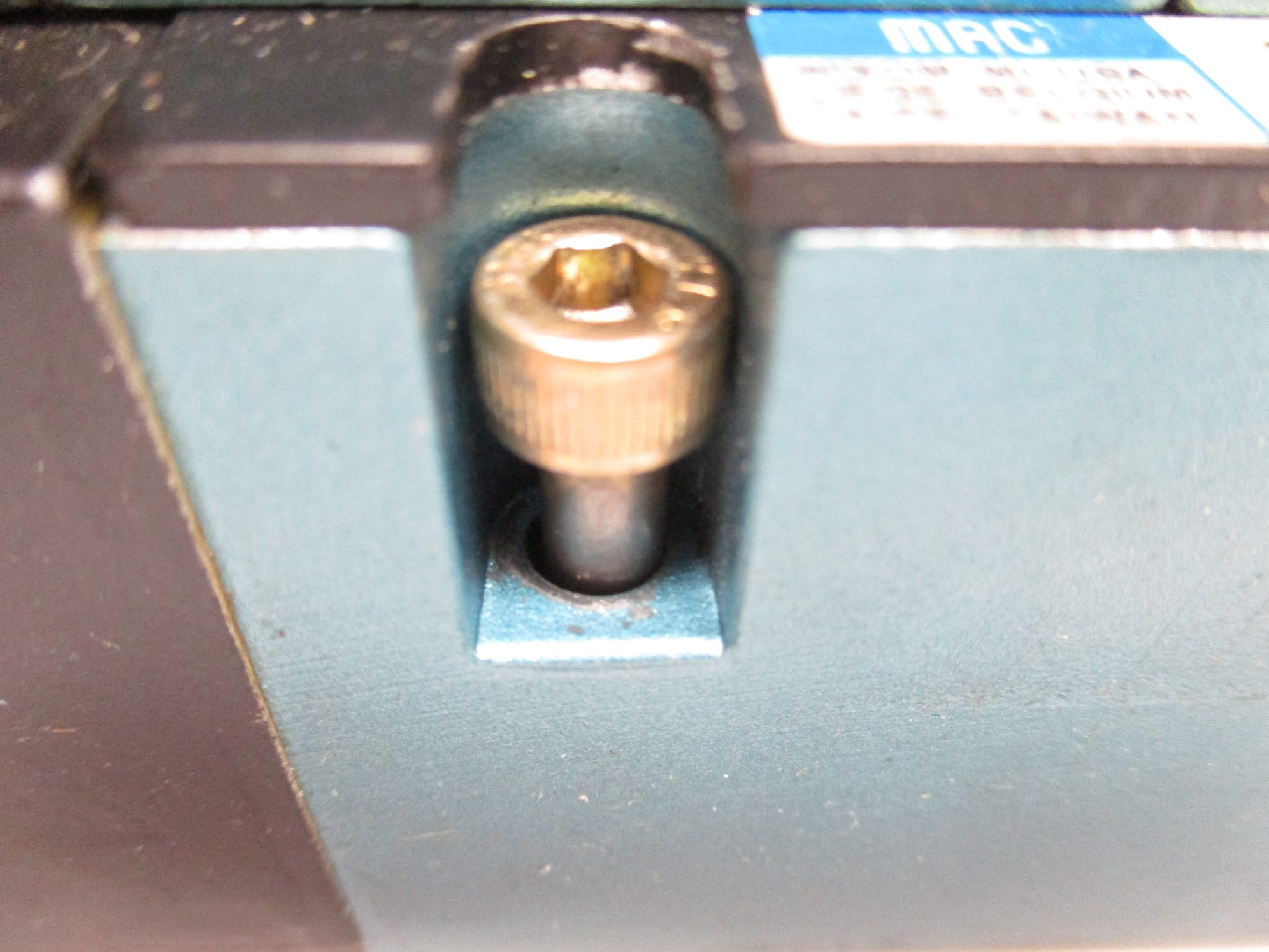 MAC MV-P1A-AFAA-DM-DFFP-2DM 24VDC UNMP
