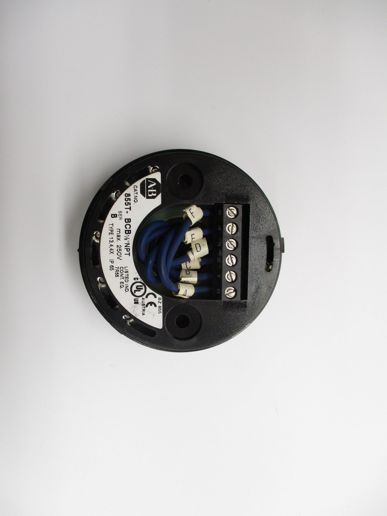 ALLEN BRADLEY 855T-BCB SER. B 250V UNMP