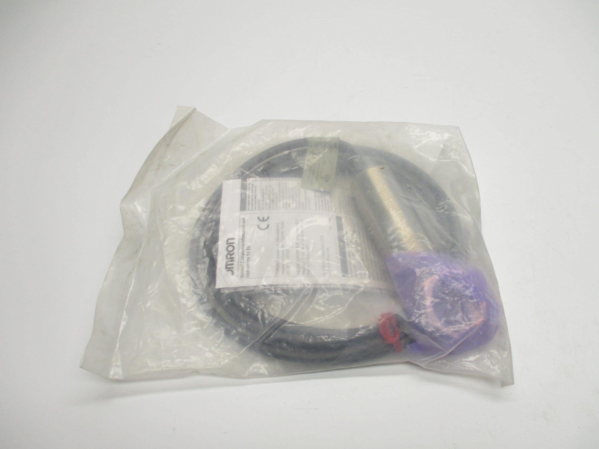 OMRON E2E2-X10Y1-US 24-240VAC NSMP
