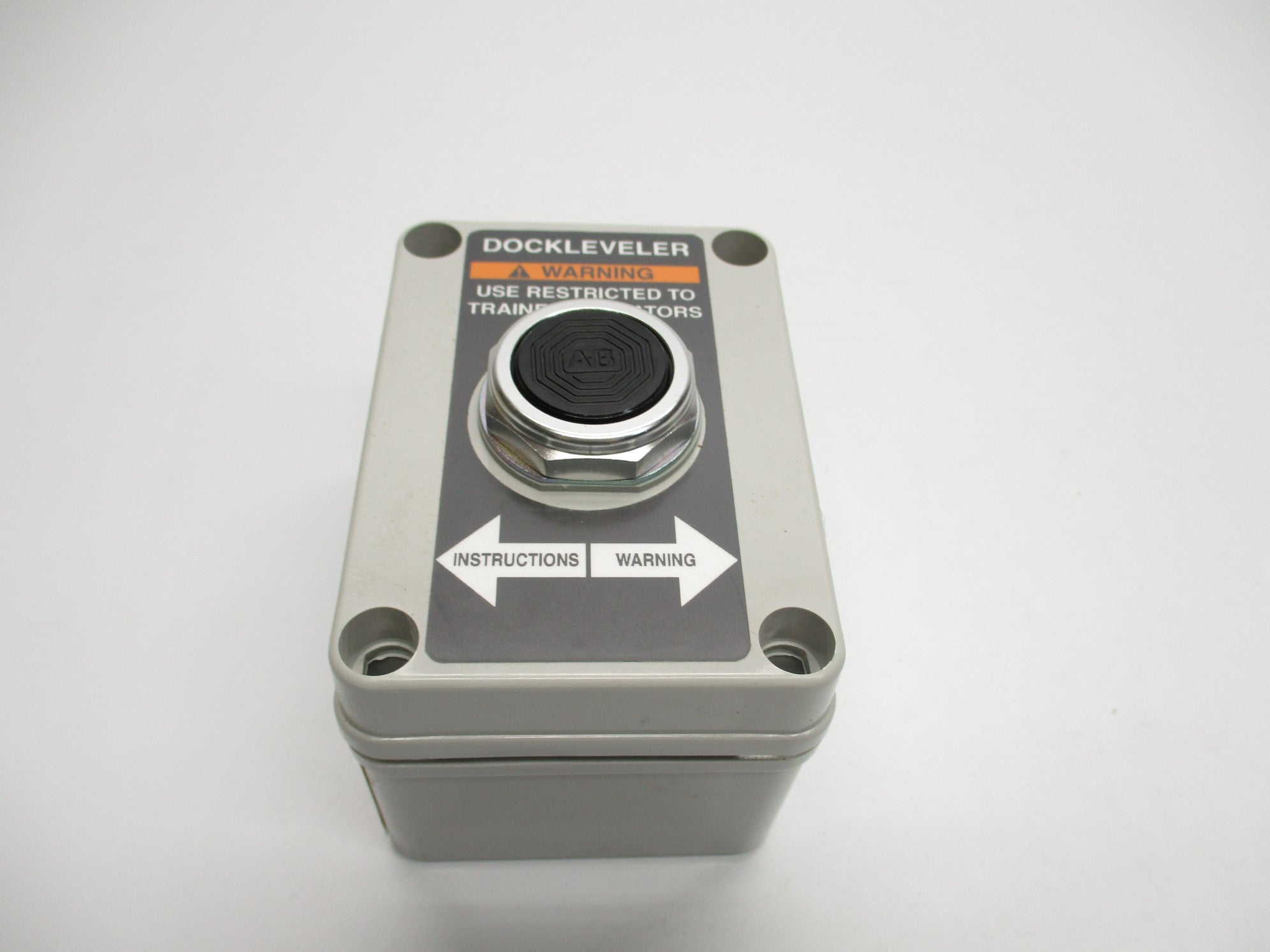 ALLEN BRADLEY 800T-NX1502C SER. A (BR/WH) NSMP