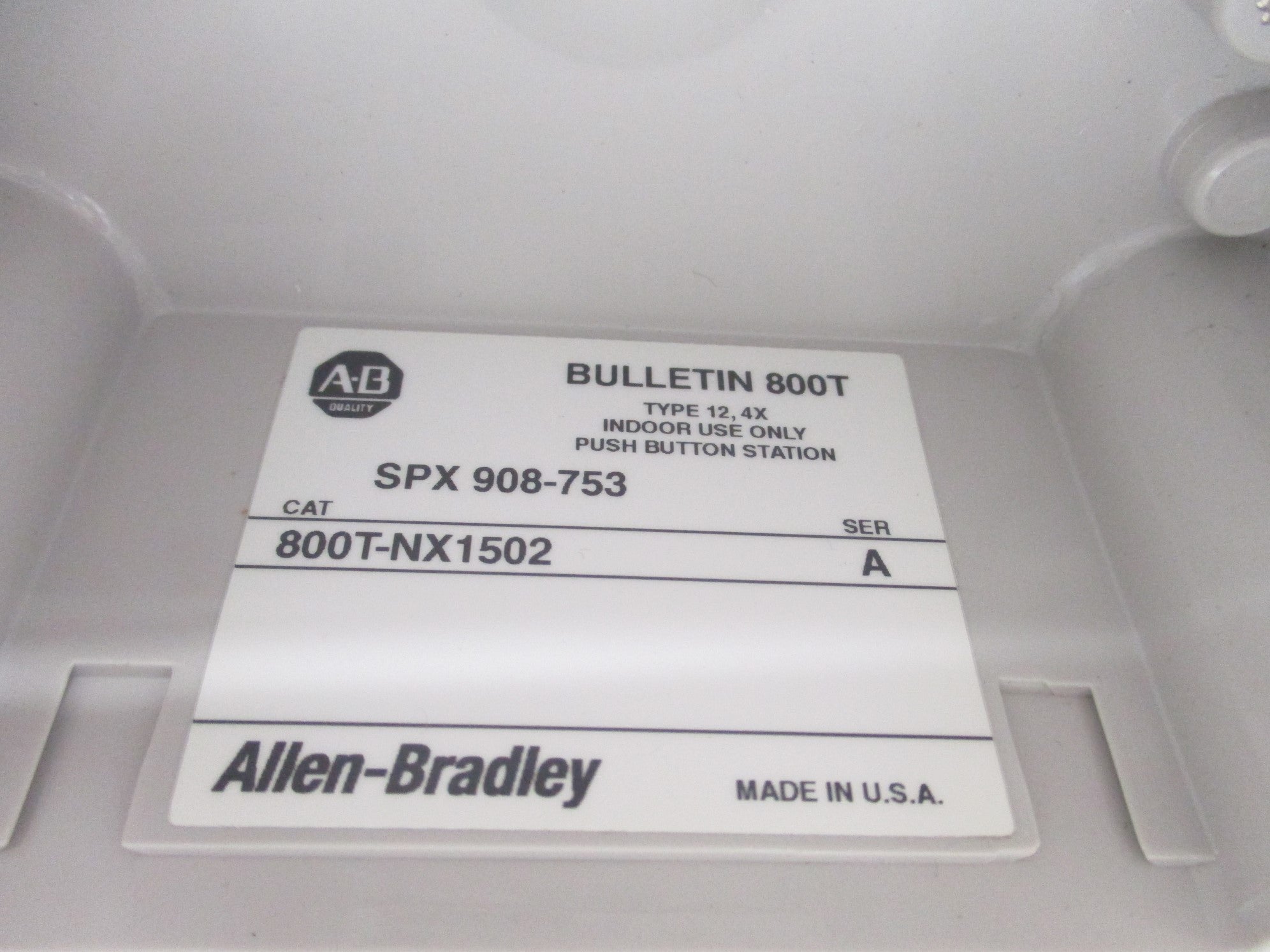ALLEN BRADLEY 800T-NX1502C SER. A (BR/WH) NSMP