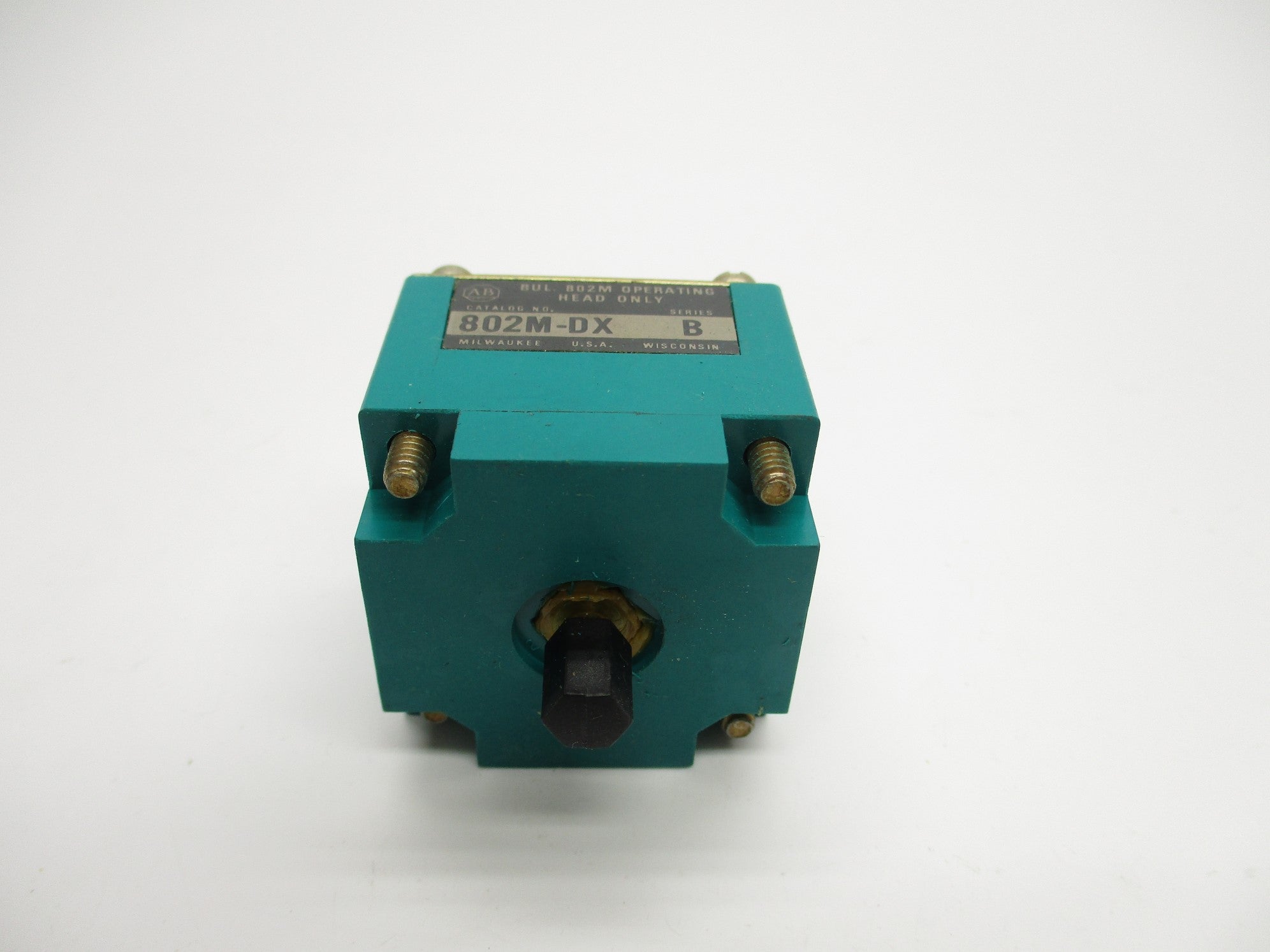 ALLEN BRADLEY 802M-DX SER. B (BK/YL) NSMP