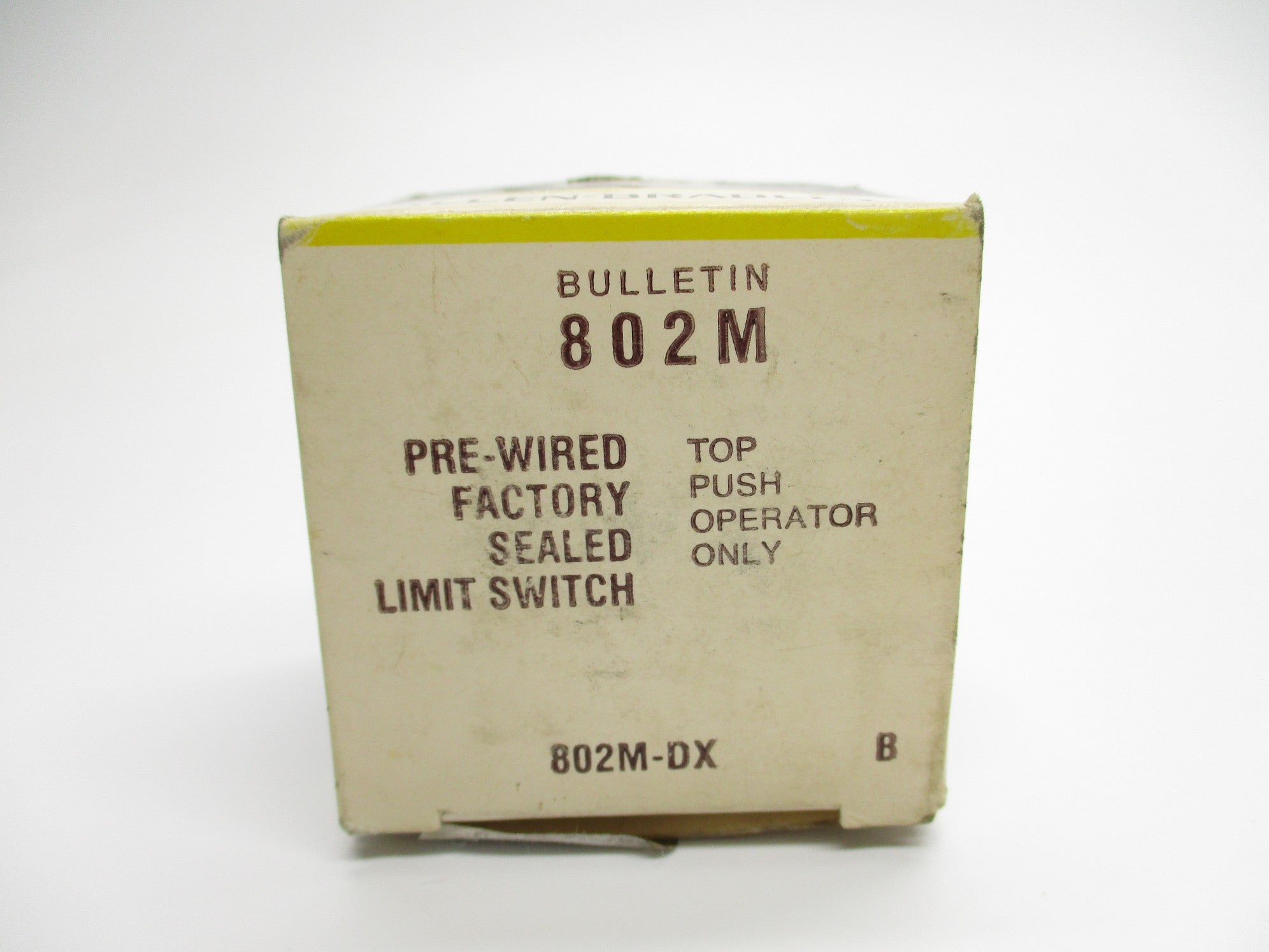 ALLEN BRADLEY 802M-DX SER. B (BK/YL) NSMP