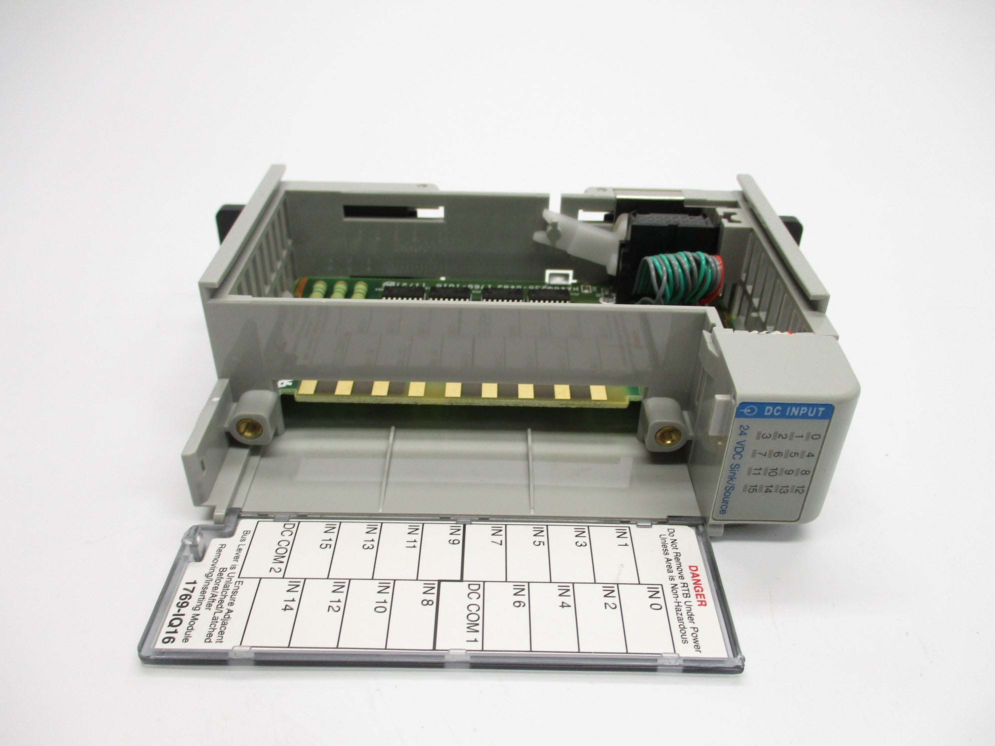 ALLEN BRADLEY 1769-IQ16 SER. A F/W 3.1 (NO TERMINAL) NSNP