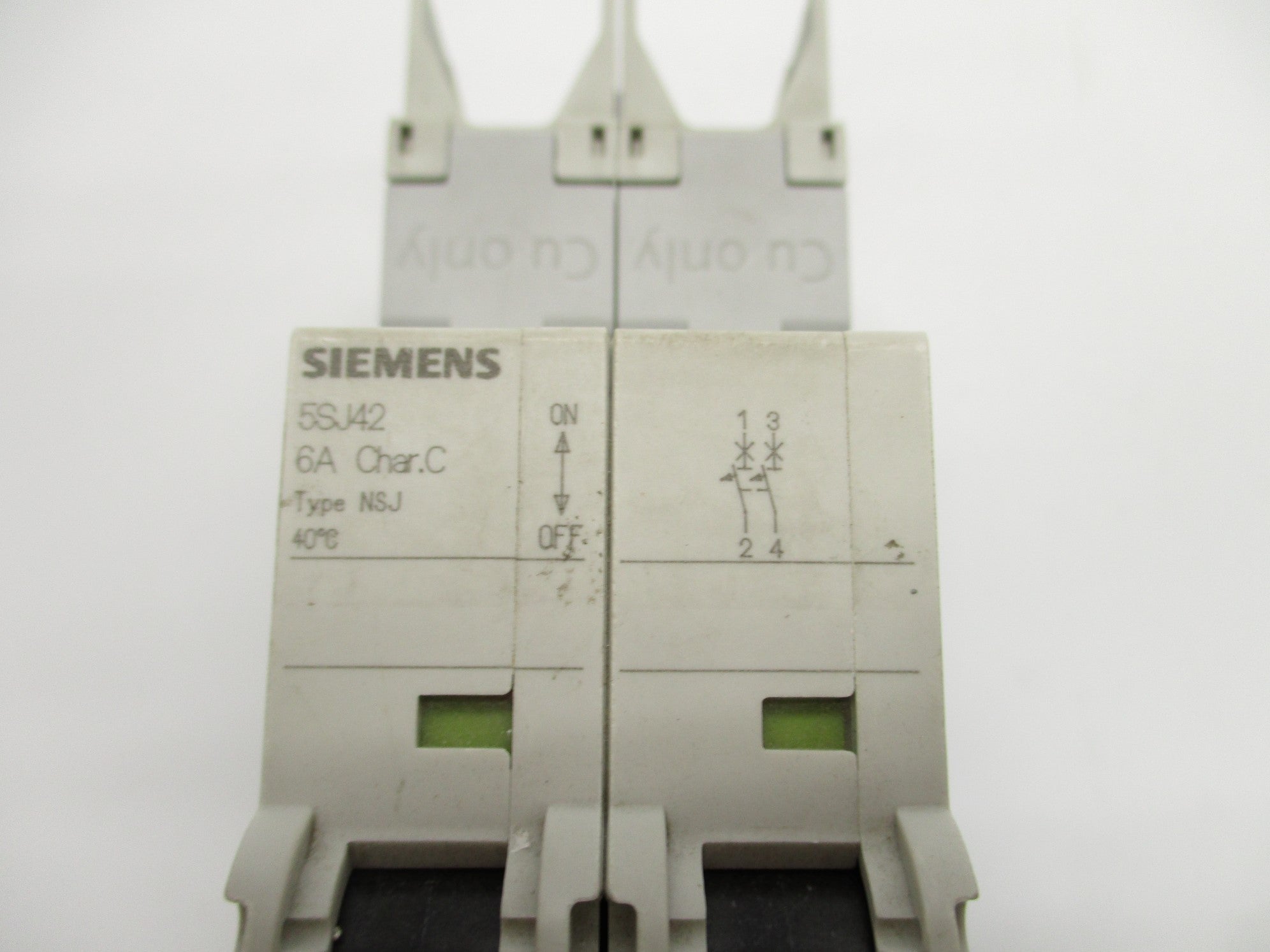 SIEMENS 5SJ4204-7HG42 6A 400V NSNP