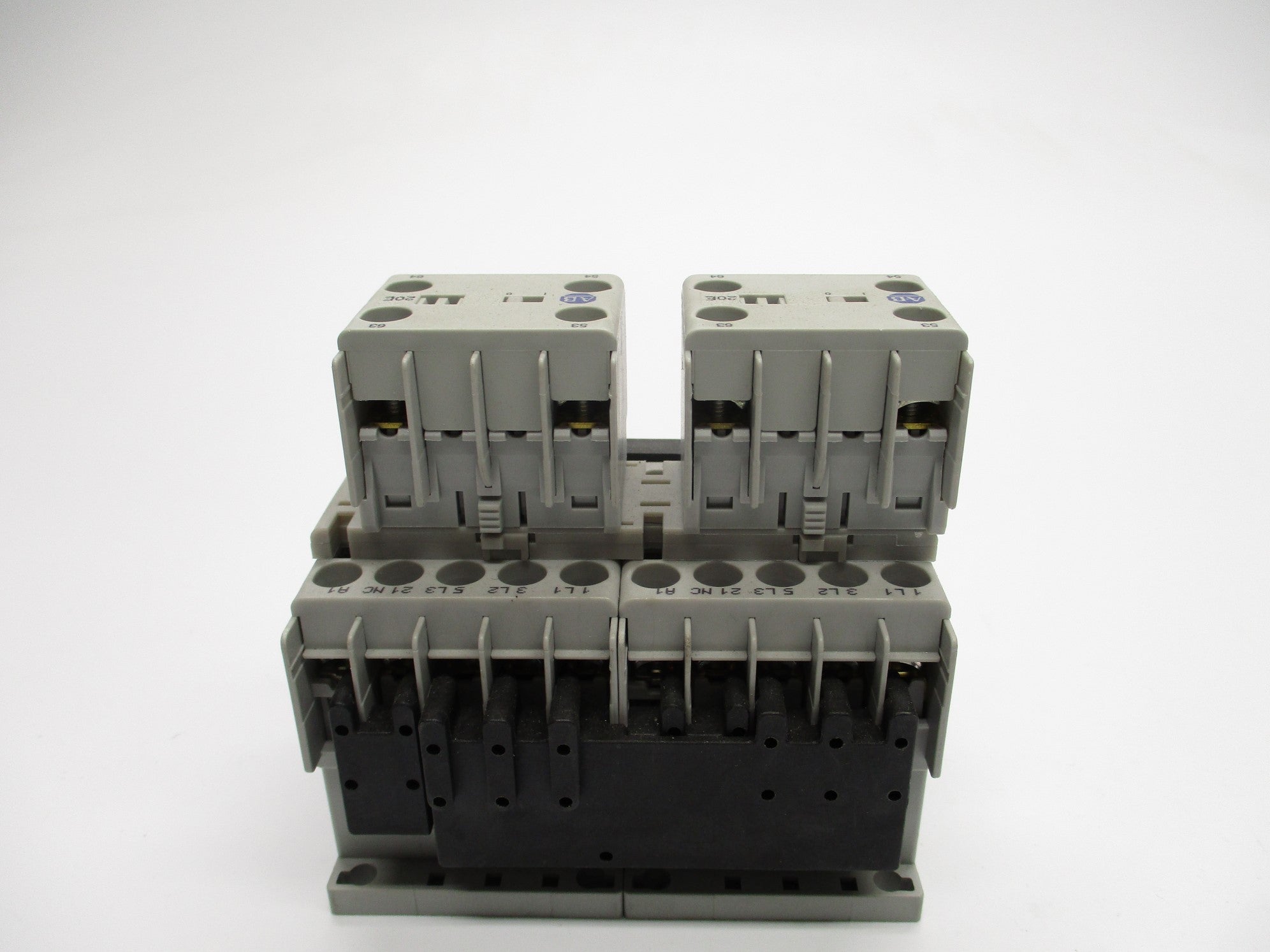 ALLEN BRADLEY 104-K05DJ02 SER. A 24VDC NSNP