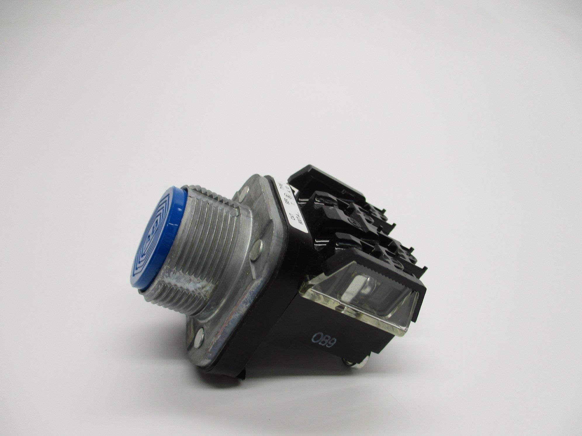 INDUSTRIAL SPARE PART 800TC-A7A SER. T (WH) NSMP