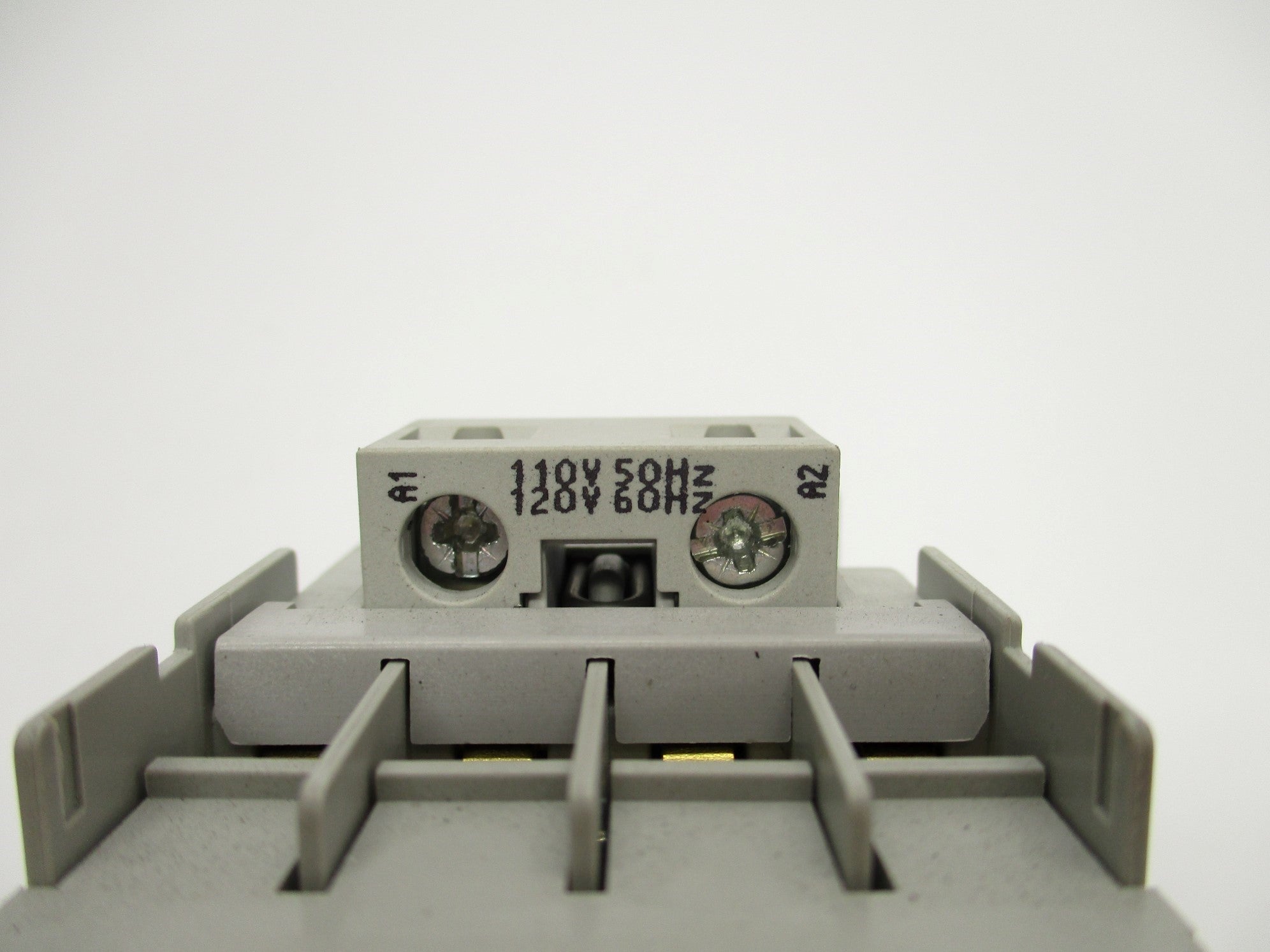 ALLEN BRADLEY 700S-CF620DBC SER. A 110/120V NSNP