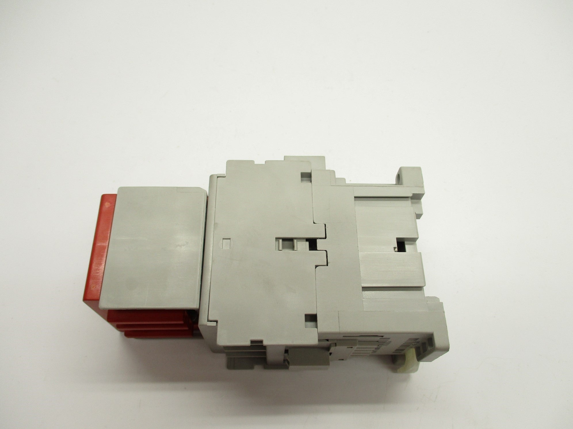 ALLEN BRADLEY 700S-CF620DBC SER. A 110/120V NSNP